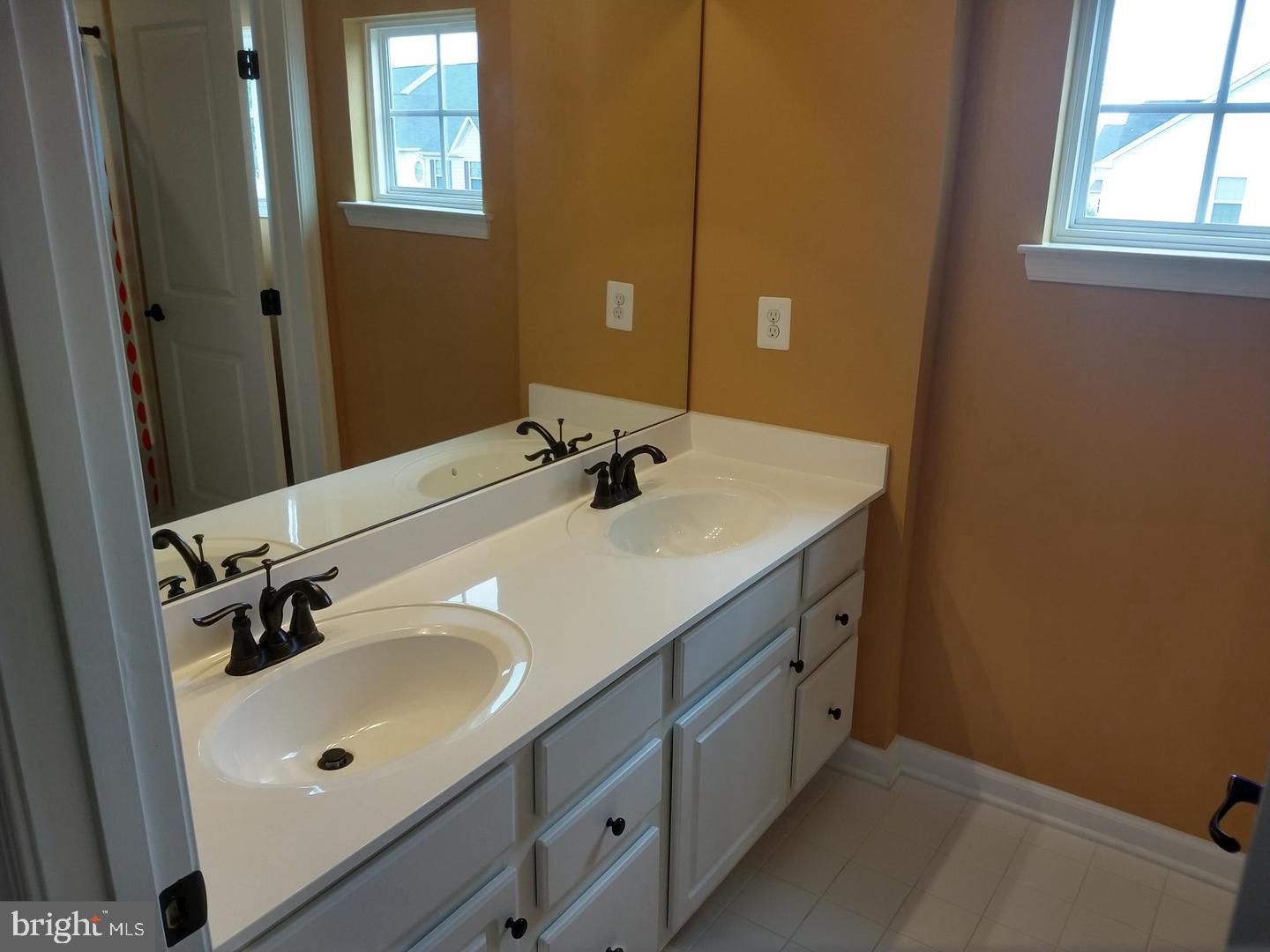 CD SMITH - Residential Lease