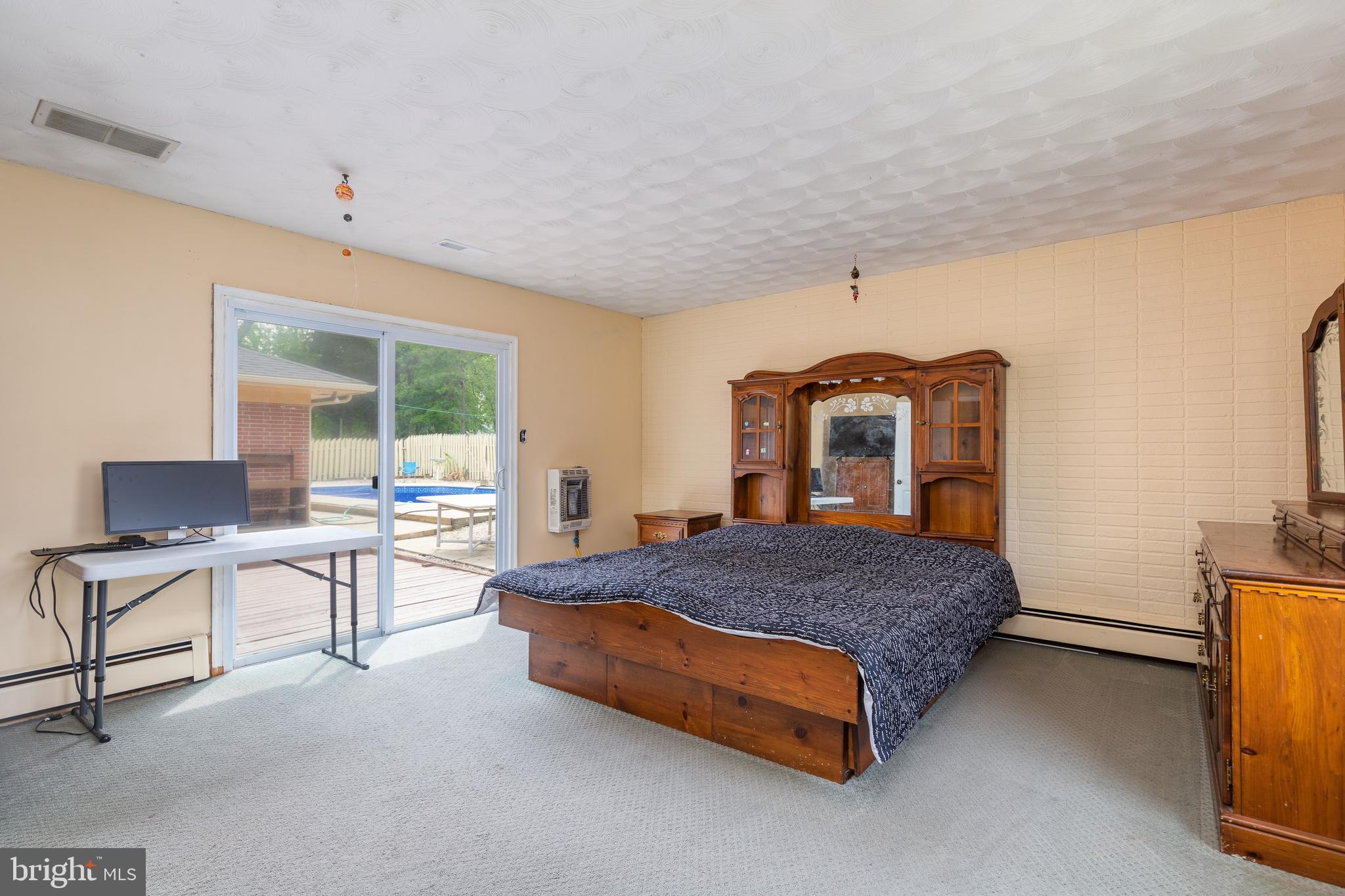 ABERDEEN HILLS - Residential