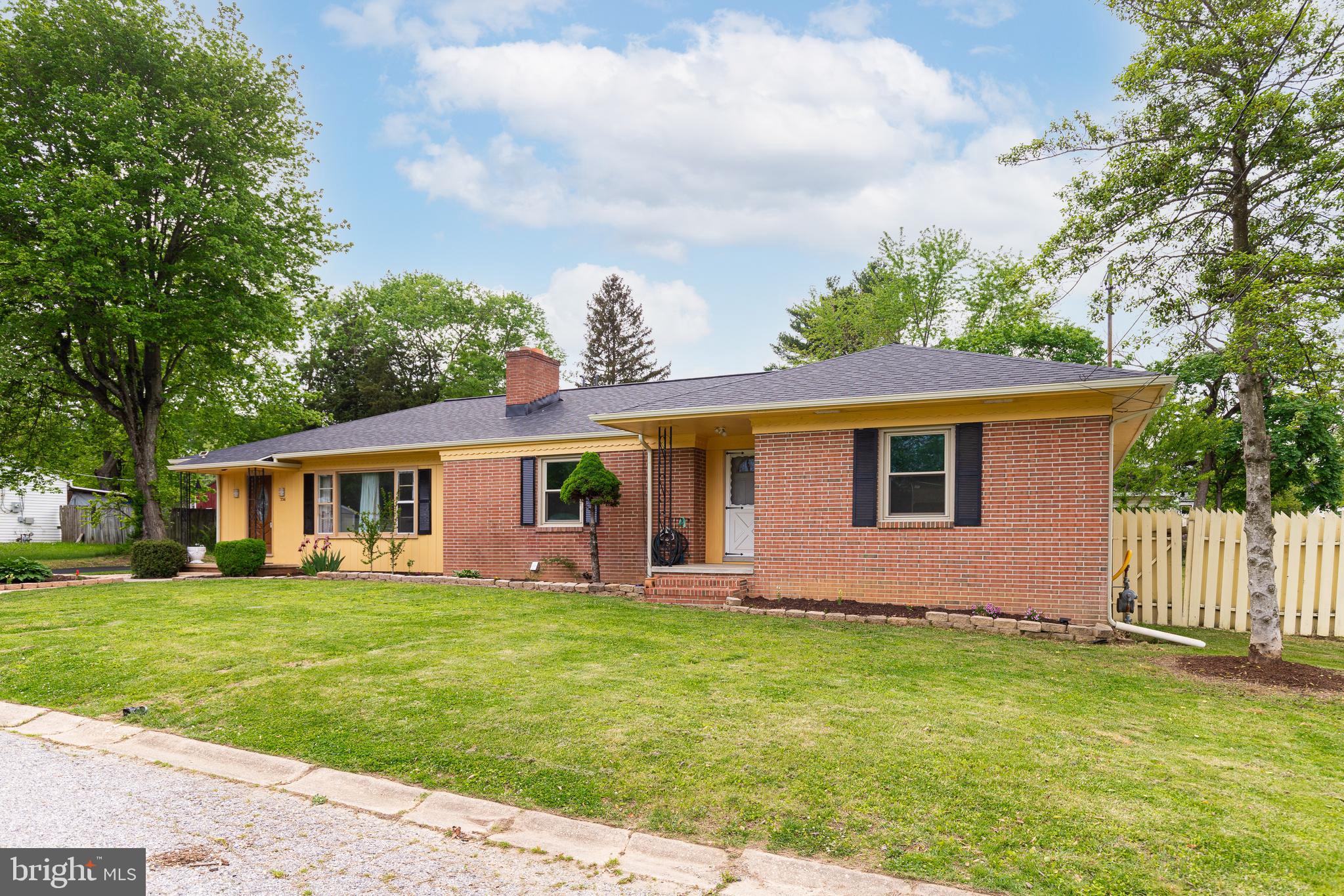 ABERDEEN HILLS - Residential