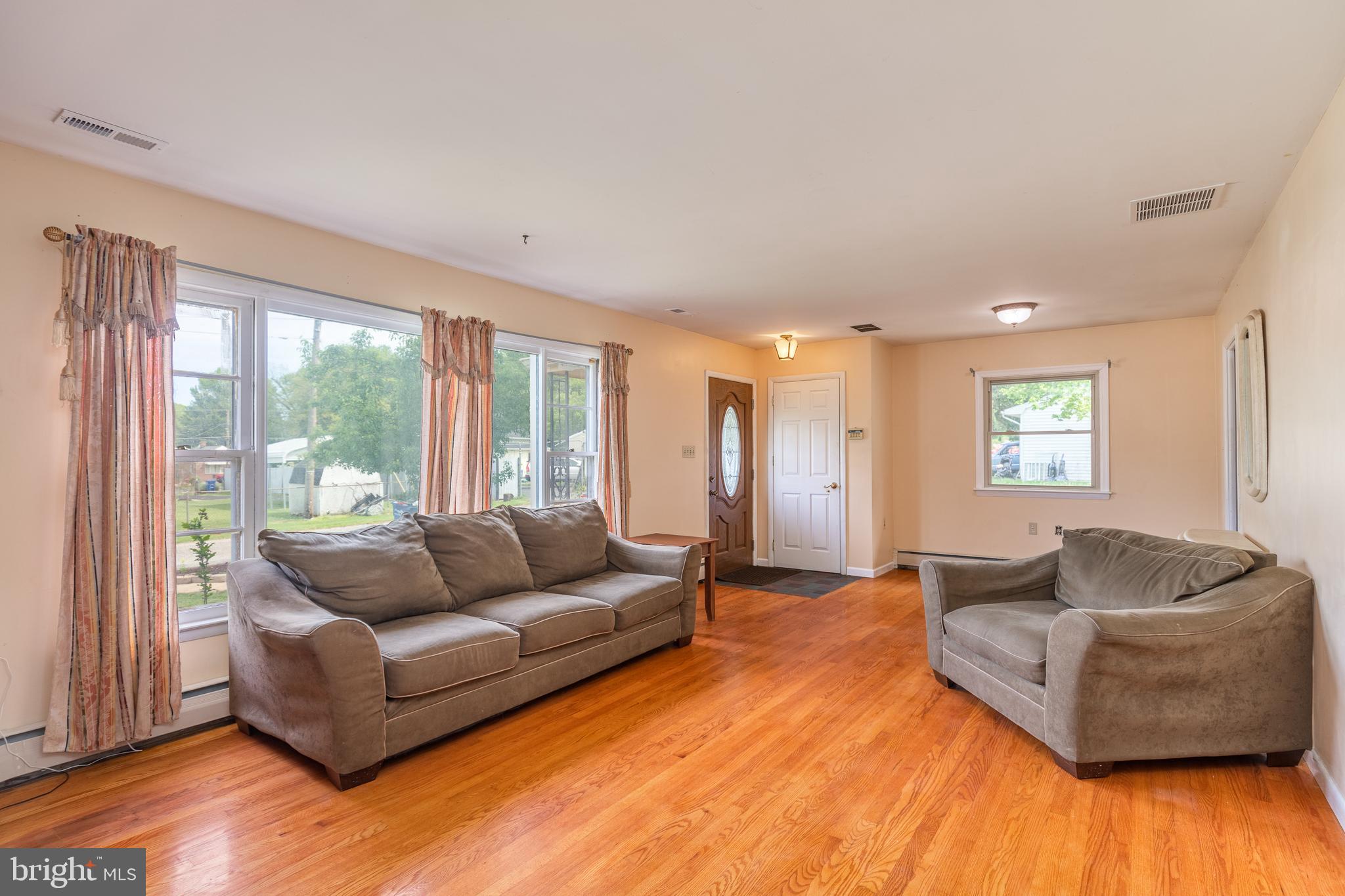 ABERDEEN HILLS - Residential