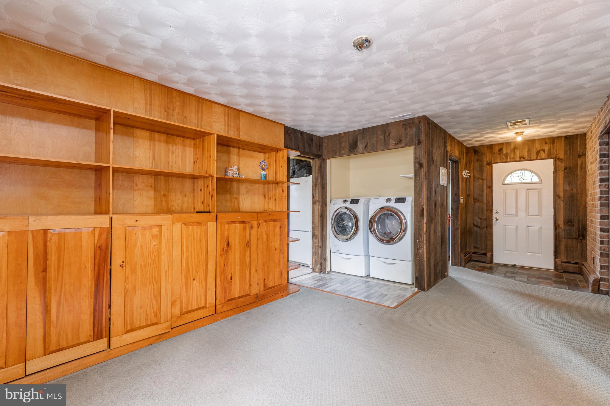 ABERDEEN HILLS - Residential