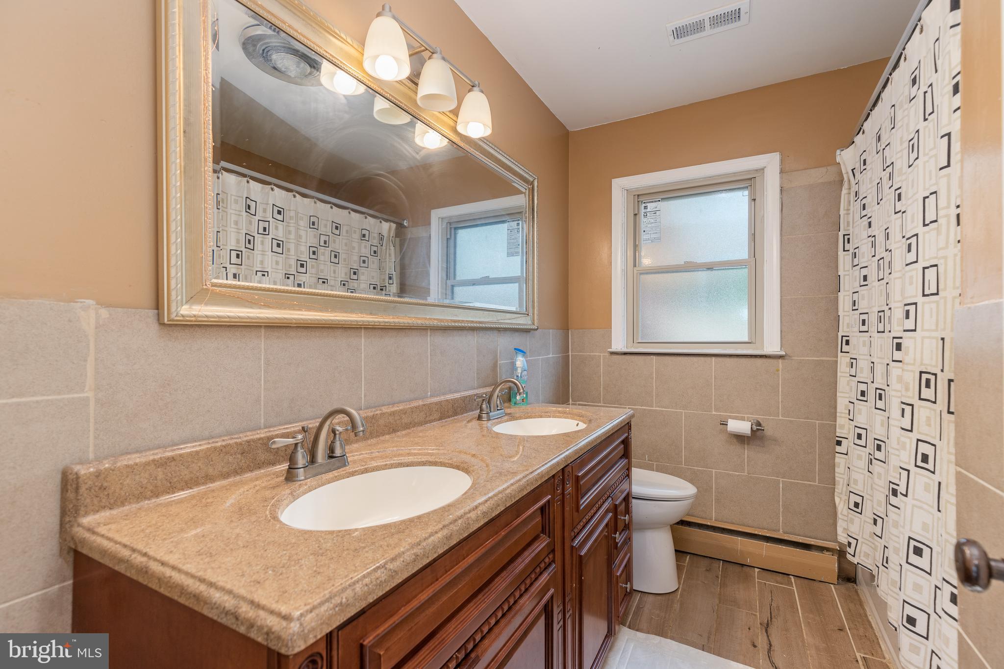 ABERDEEN HILLS - Residential