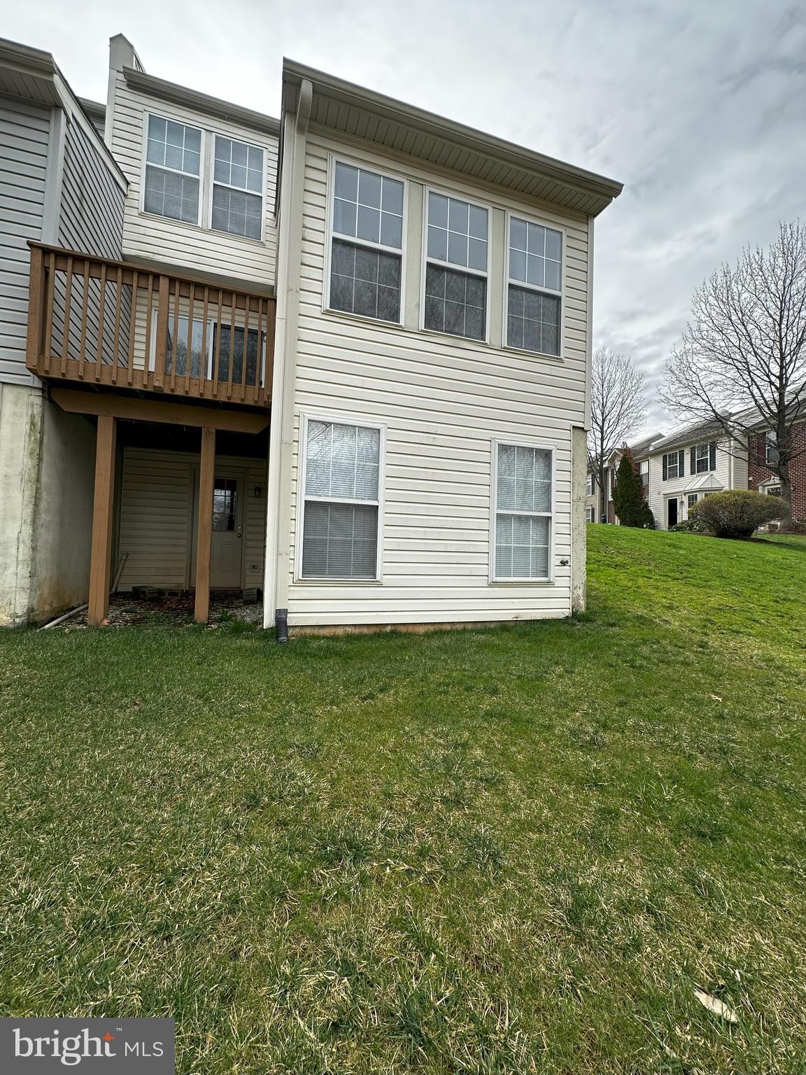 EXTON STATION - Residential Lease