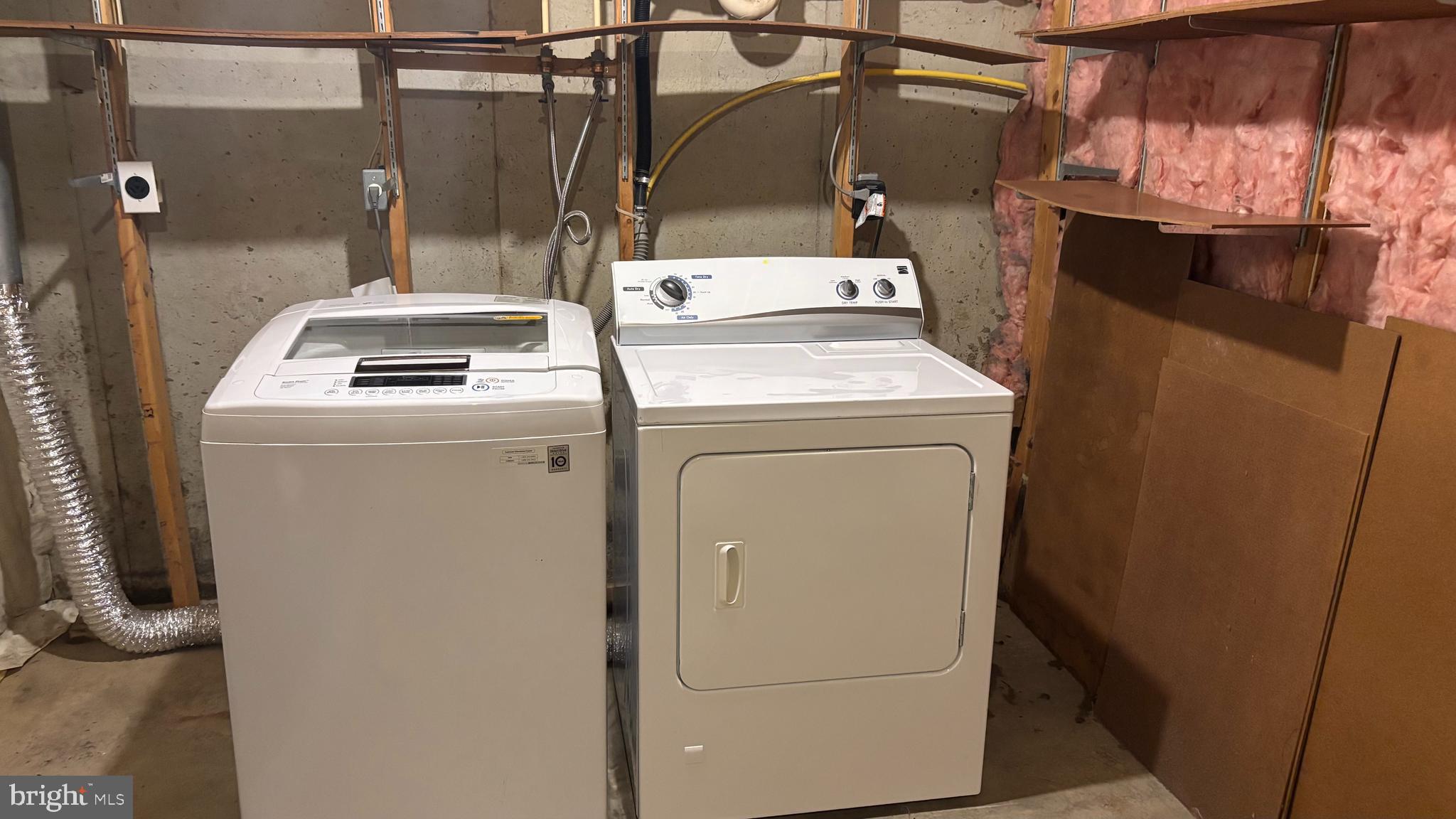 EXTON STATION - Residential Lease