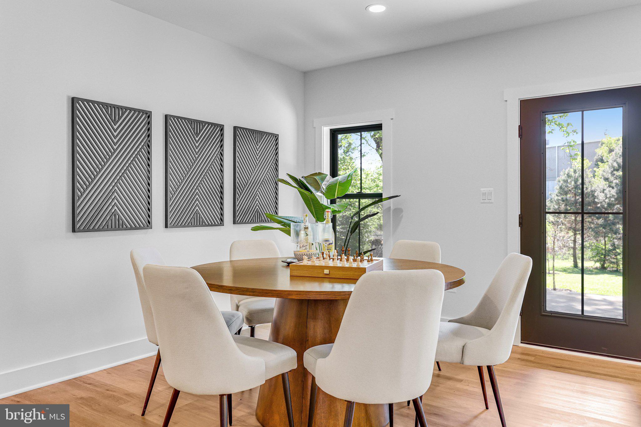 SOUTHAMPTON - Residential