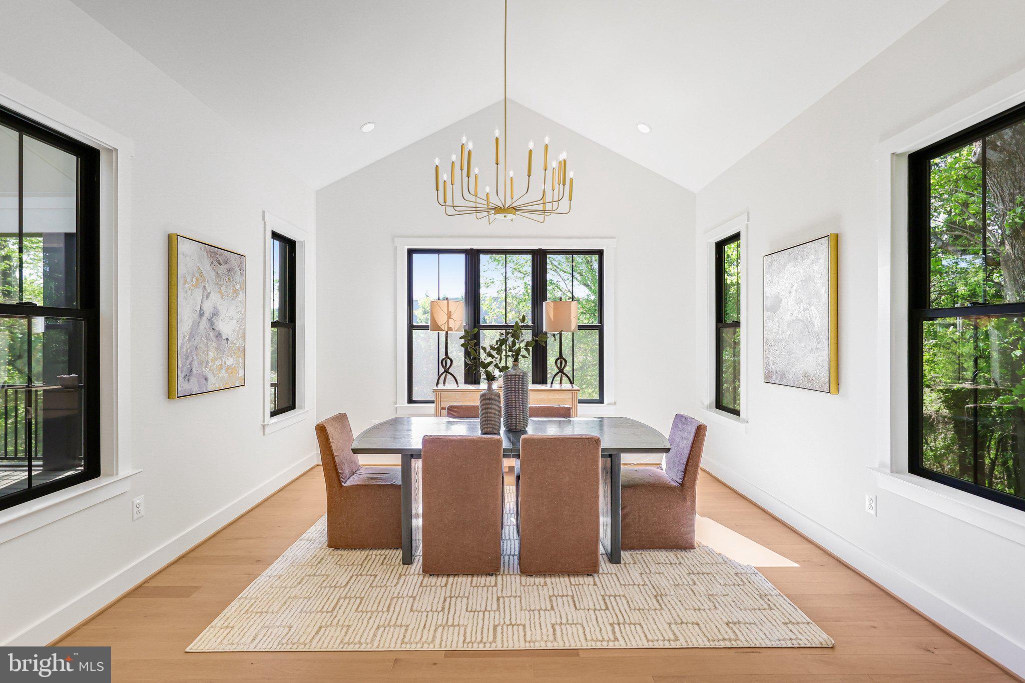 SOUTHAMPTON - Residential