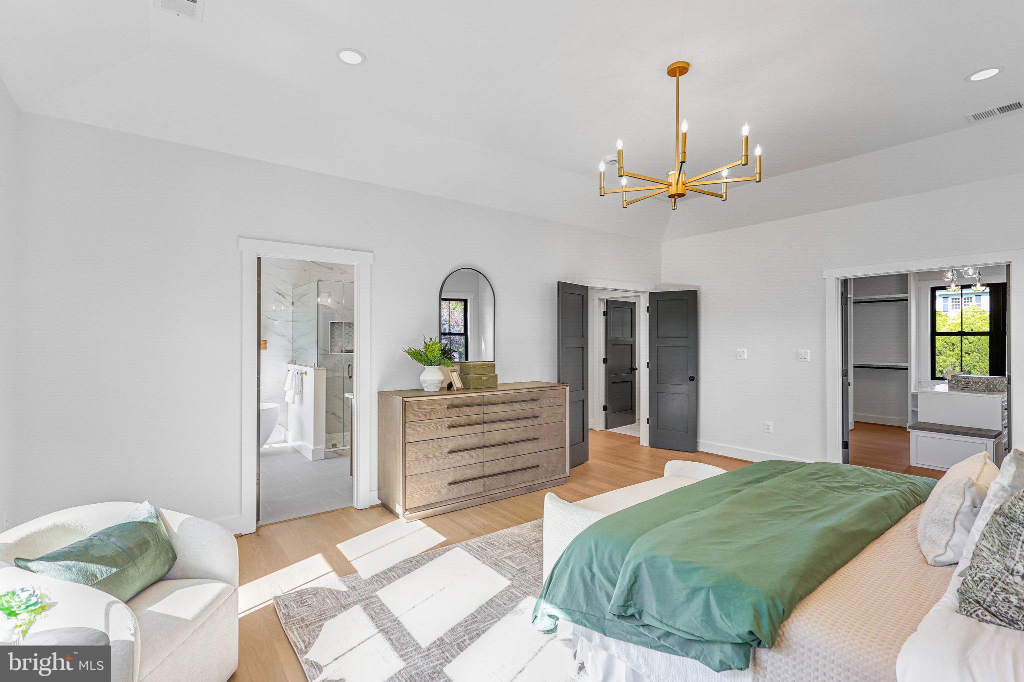 SOUTHAMPTON - Residential