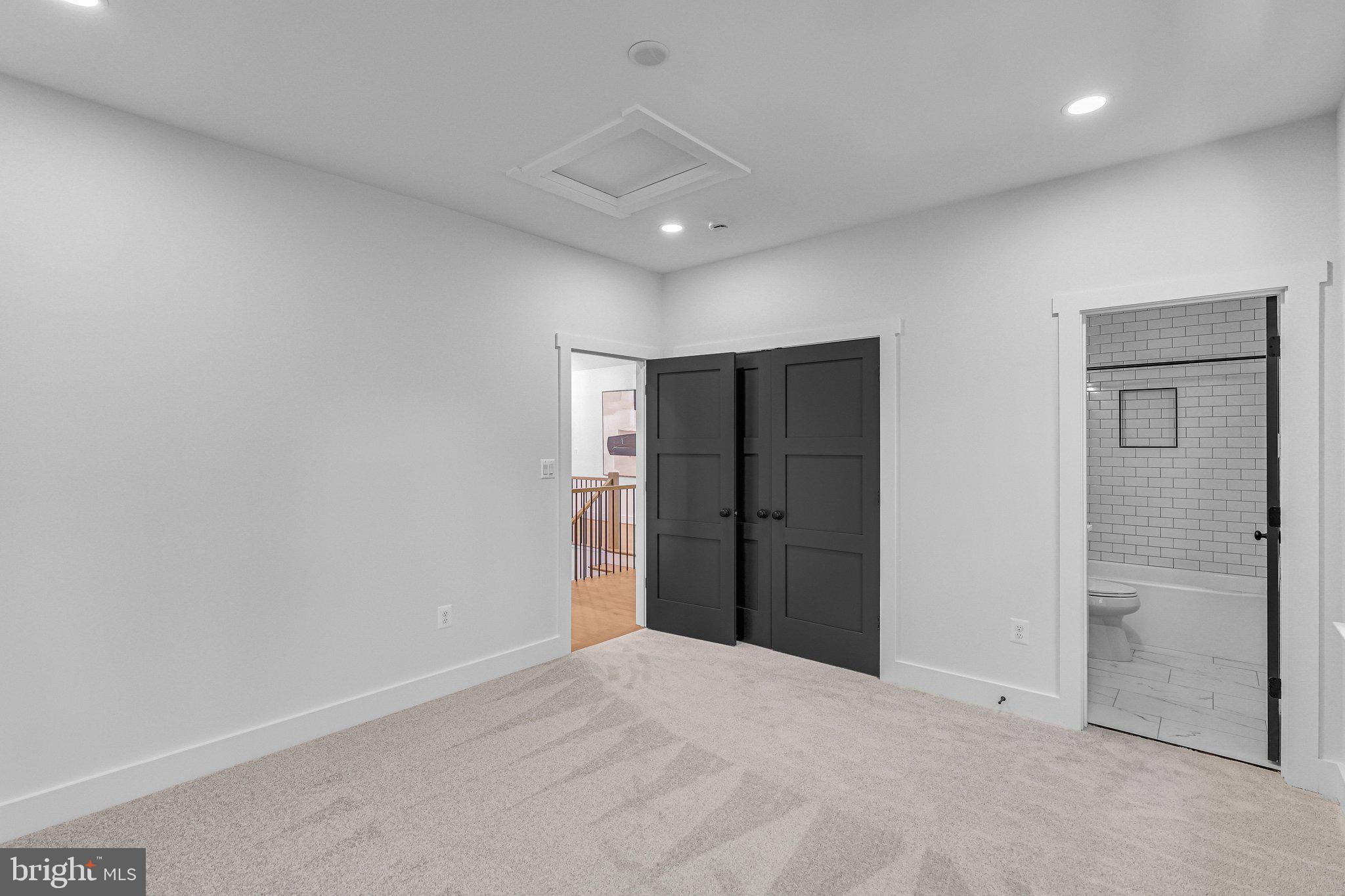 SOUTHAMPTON - Residential