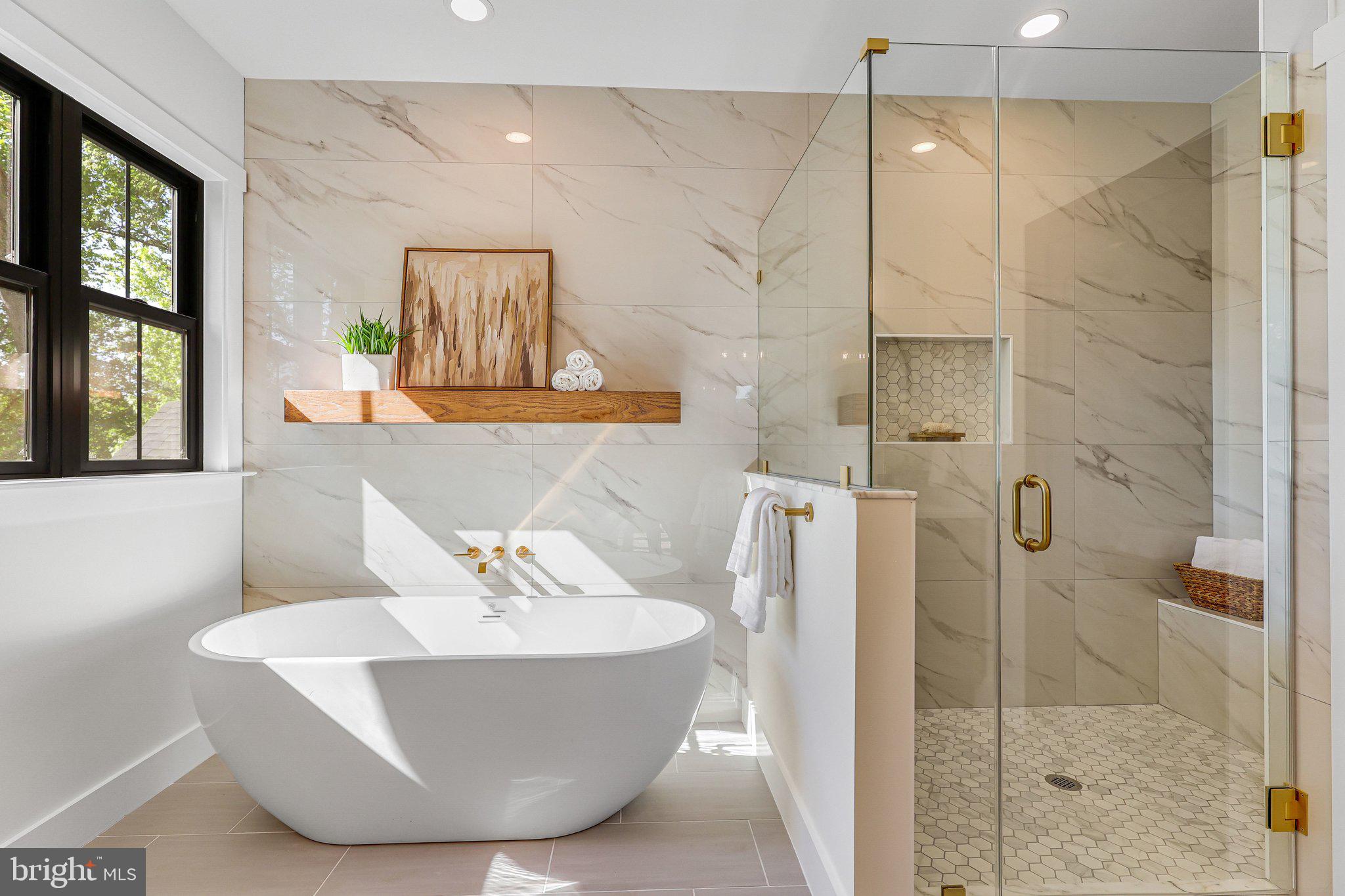 SOUTHAMPTON - Residential