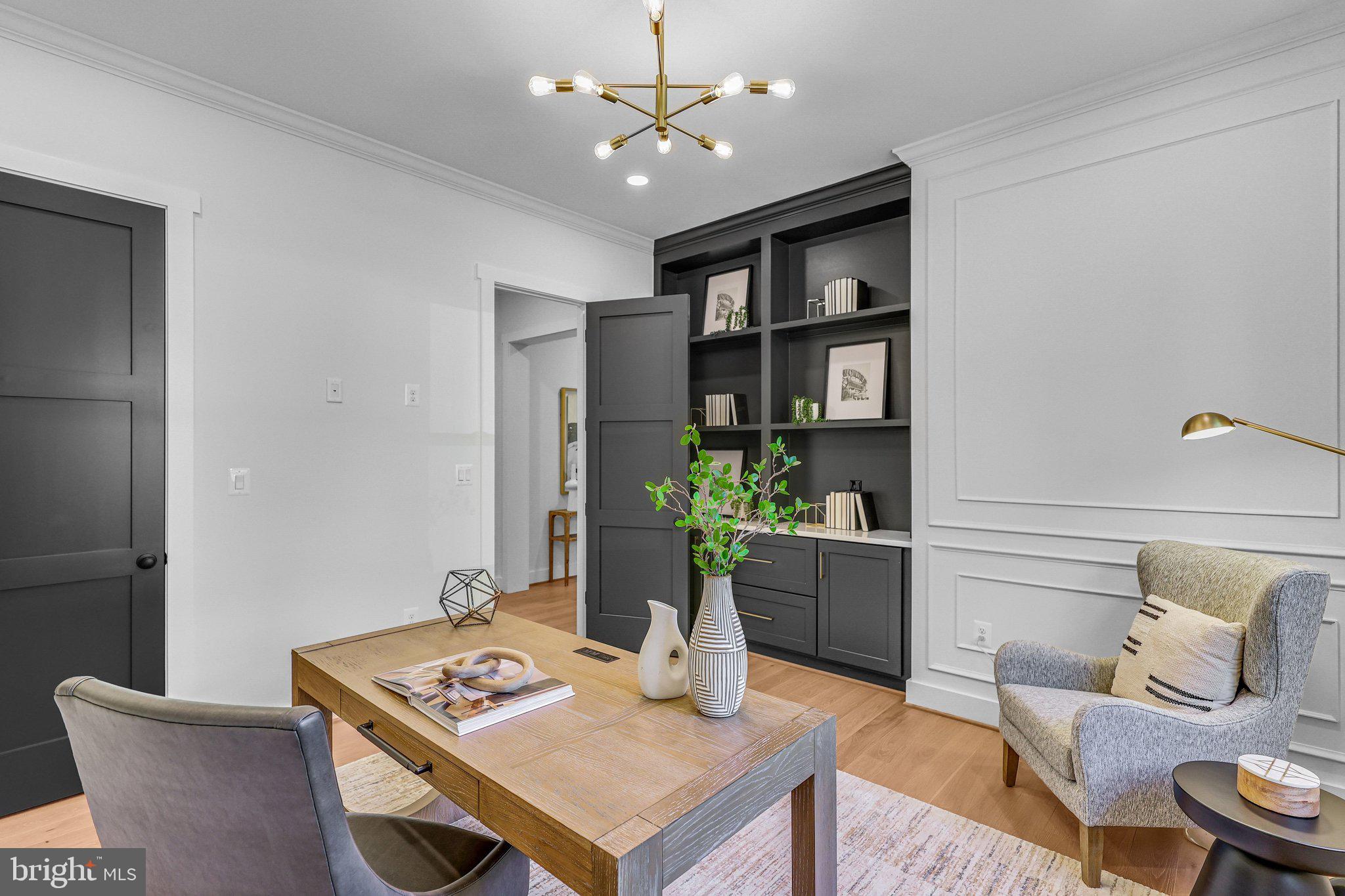 SOUTHAMPTON - Residential