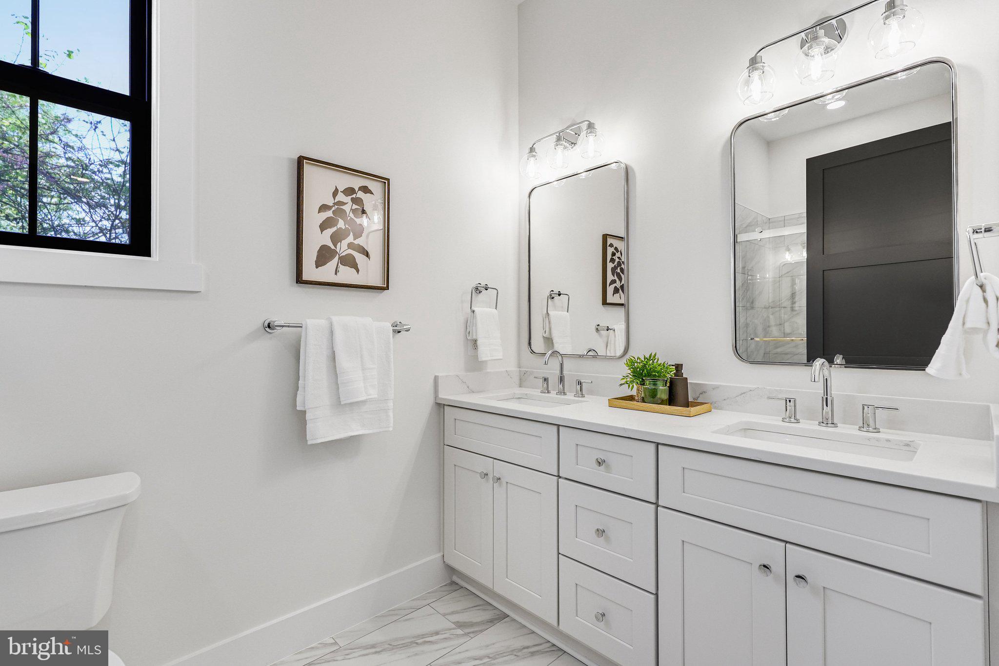 SOUTHAMPTON - Residential