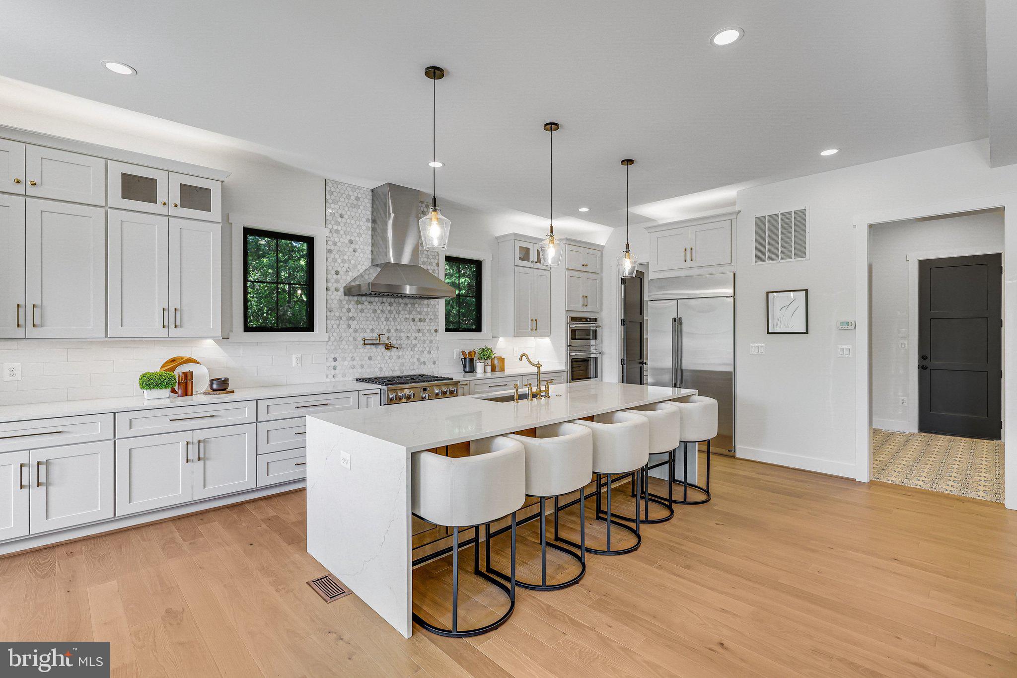 SOUTHAMPTON - Residential