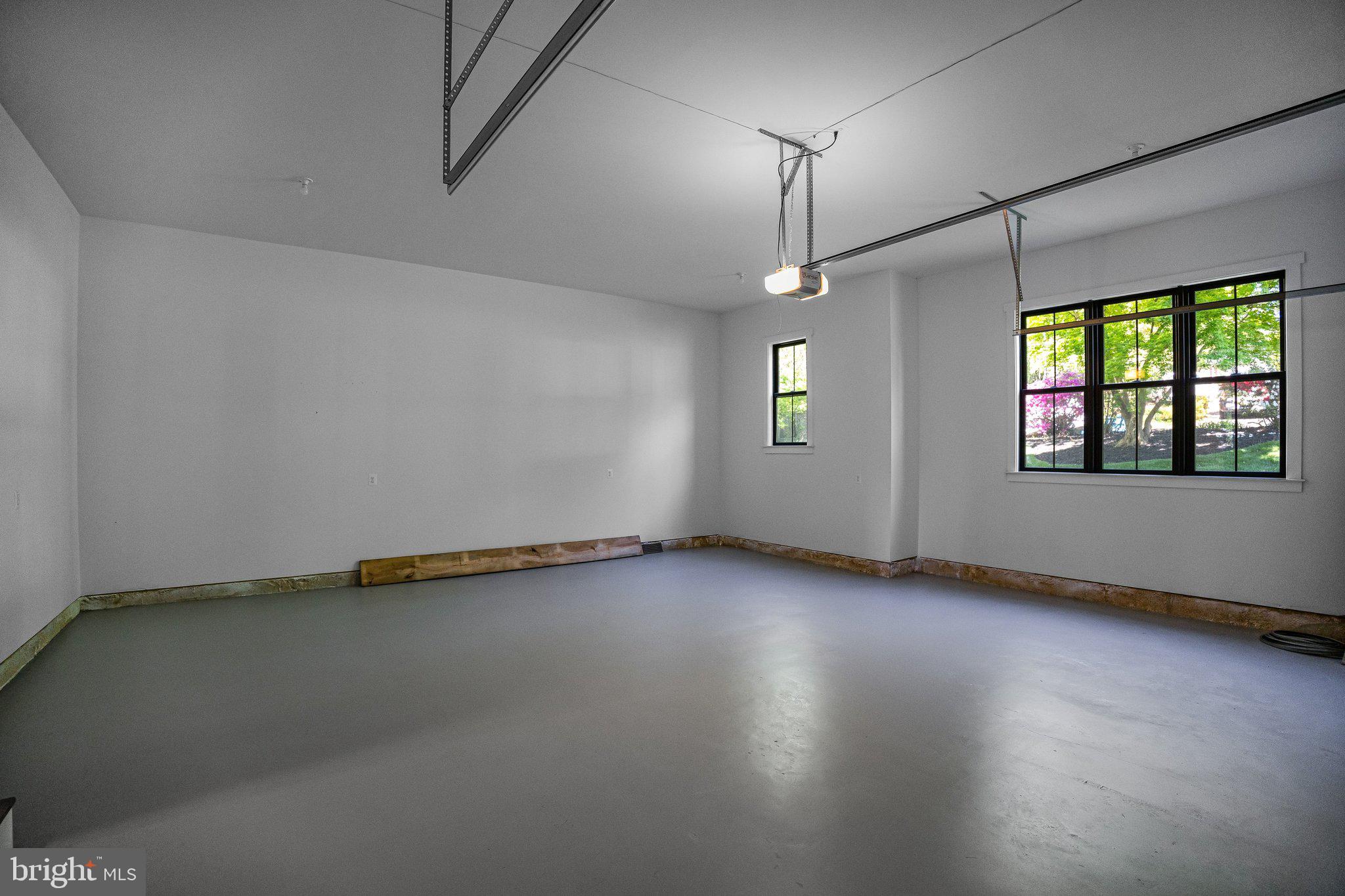 SOUTHAMPTON - Residential