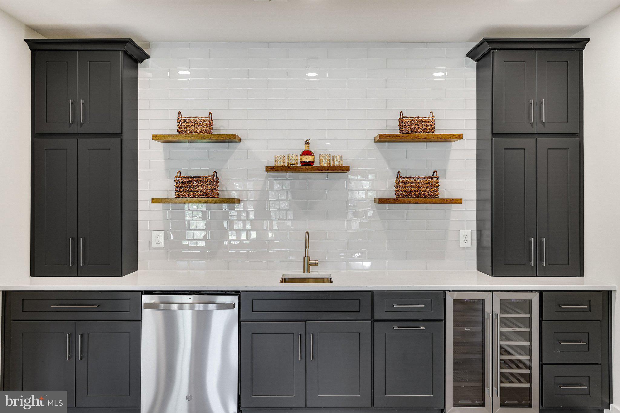 SOUTHAMPTON - Residential