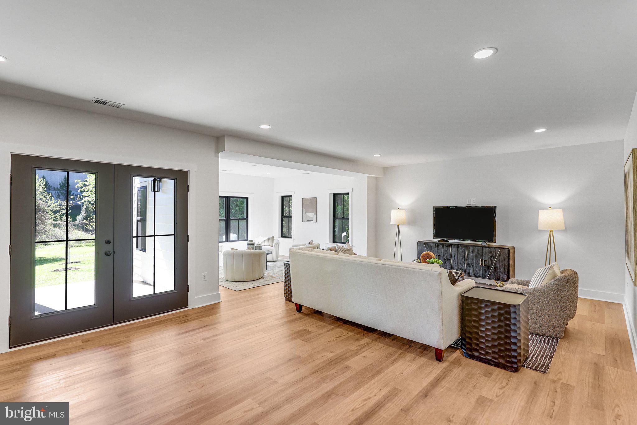 SOUTHAMPTON - Residential