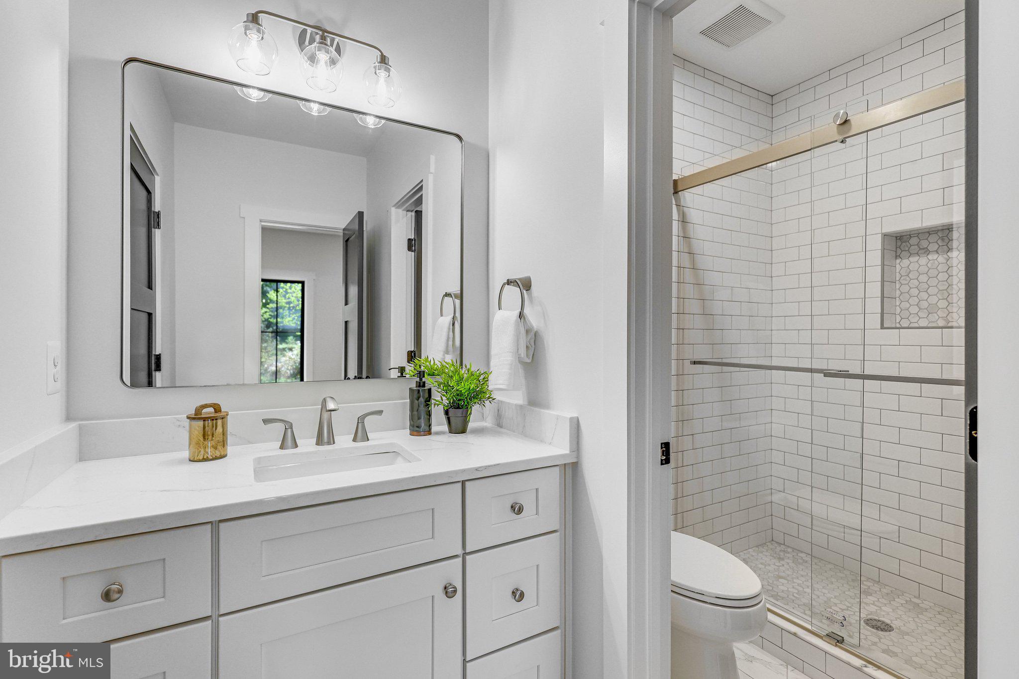 SOUTHAMPTON - Residential