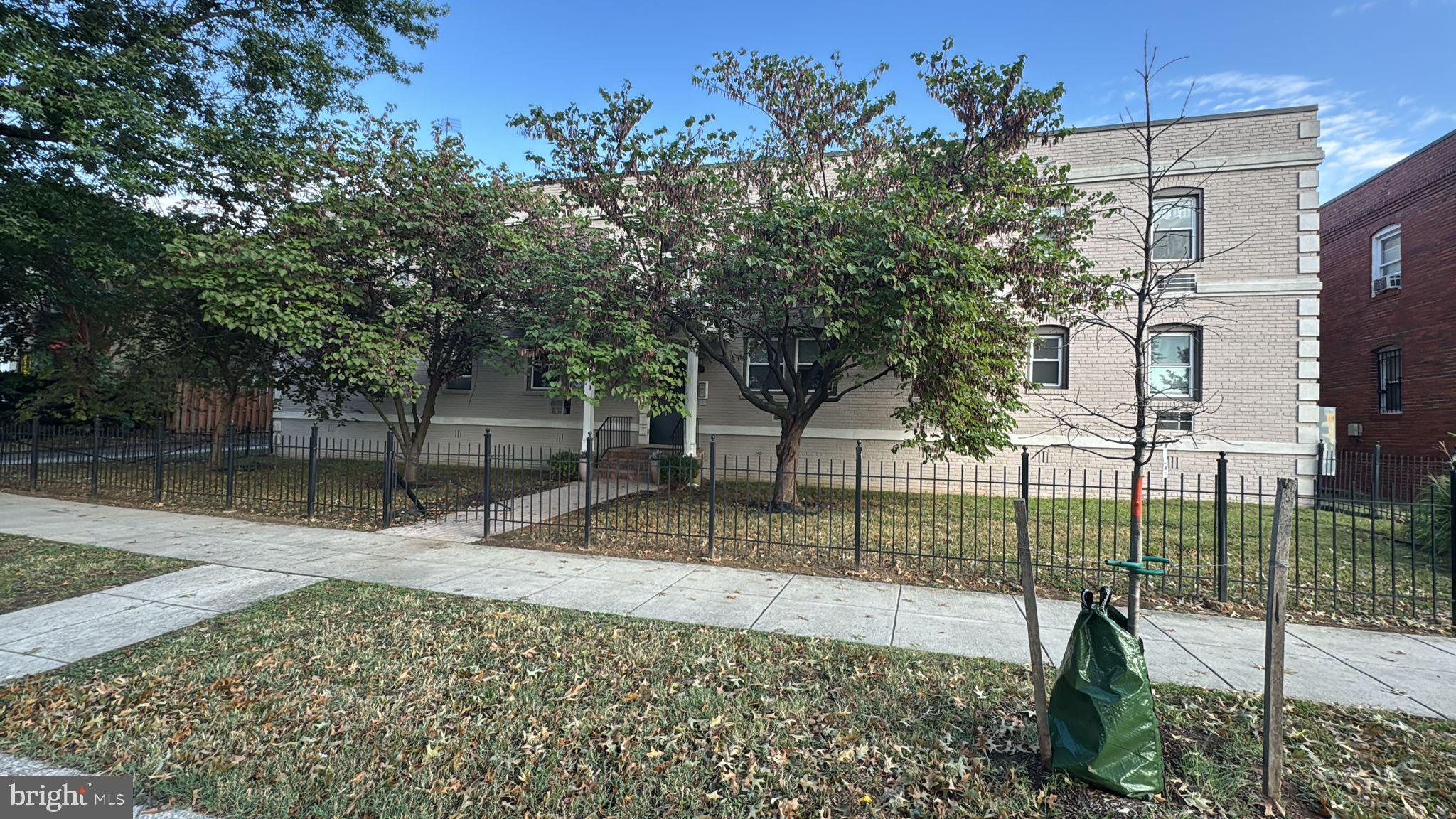 420 OKLAHOMA AVENUE NE 203