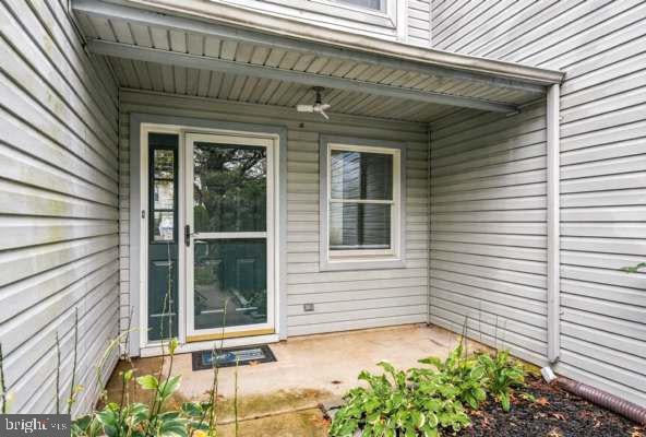 316 LAKE SIDE DRIVE