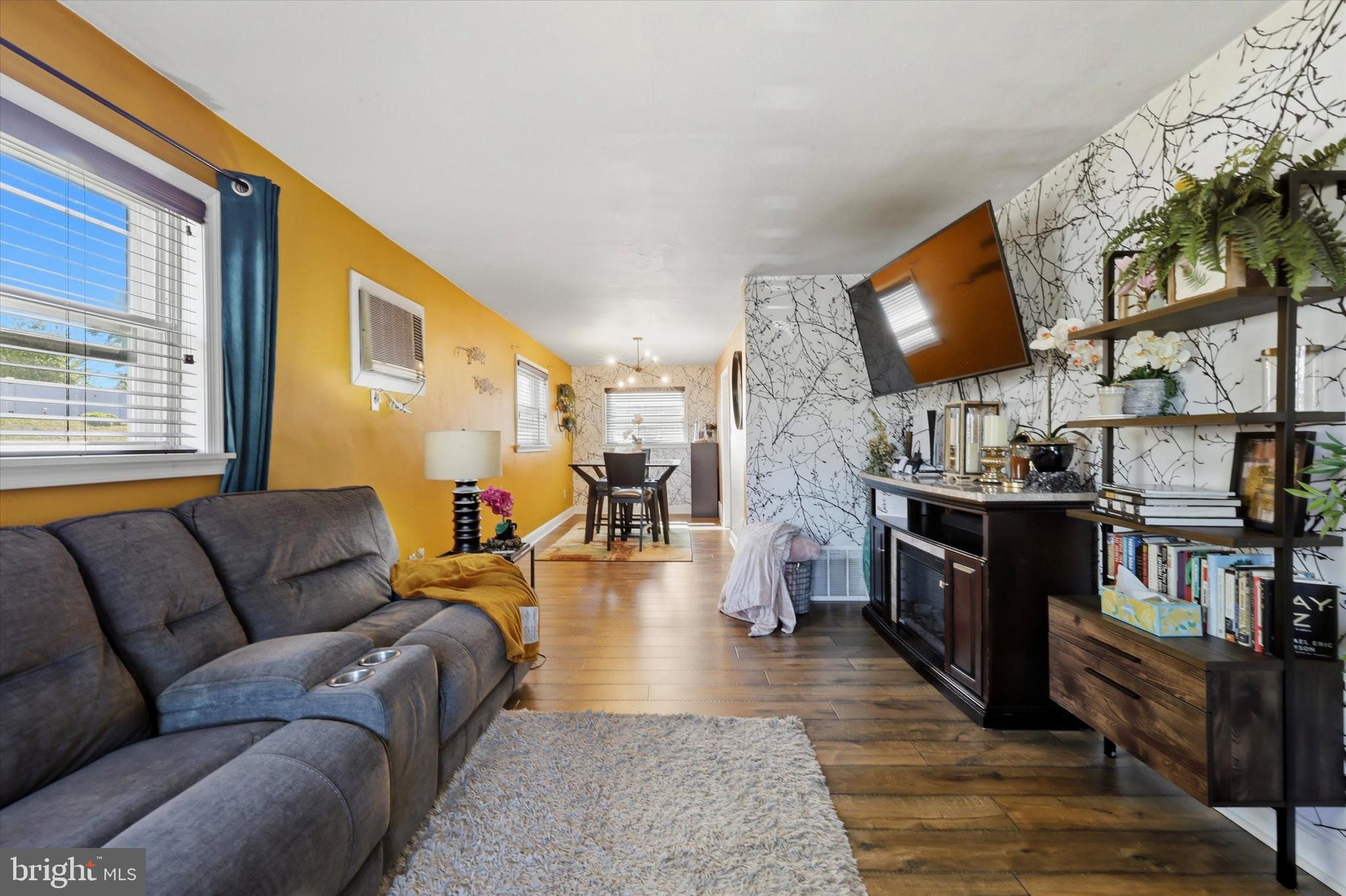 FOLCROFT - Residential