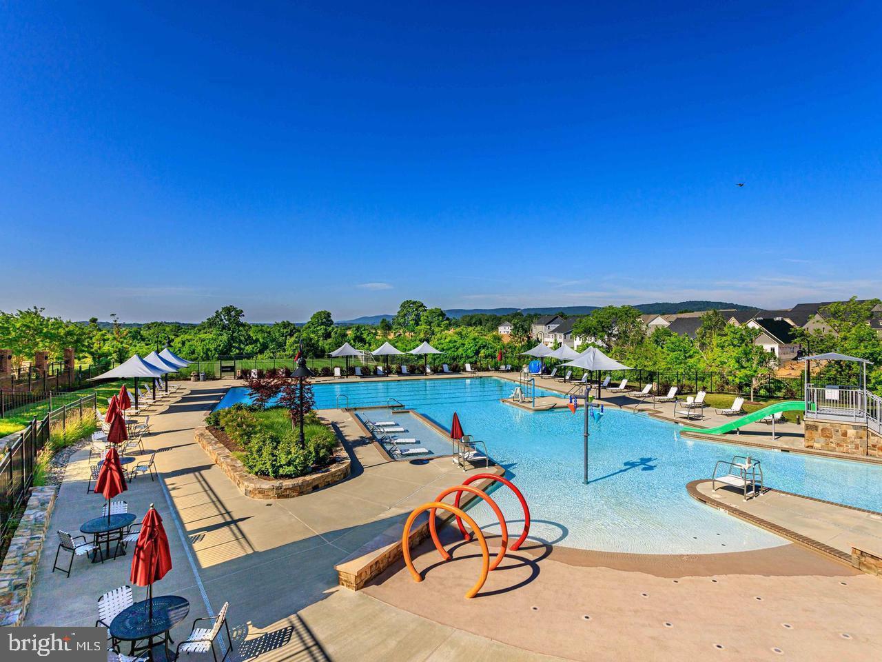 BRUNSWICK CROSSING - Residential