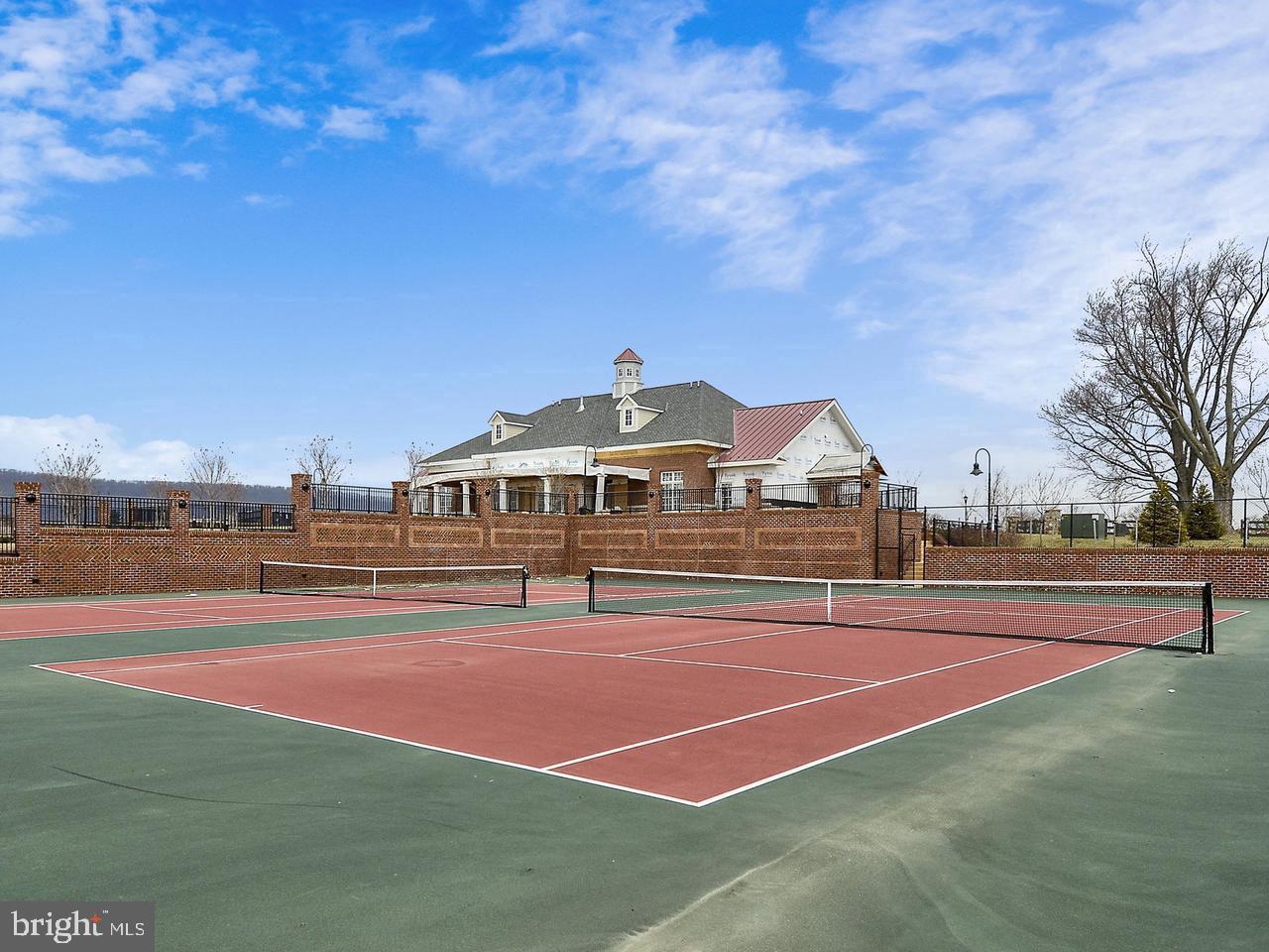 BRUNSWICK CROSSING - Residential