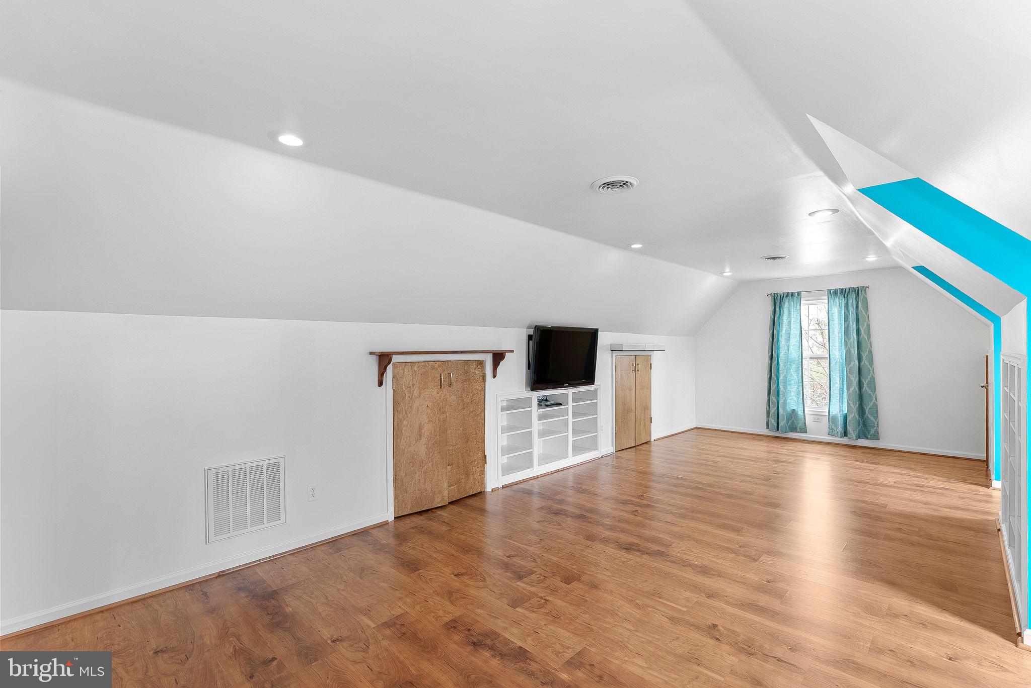 YORKSHIRE - Residential