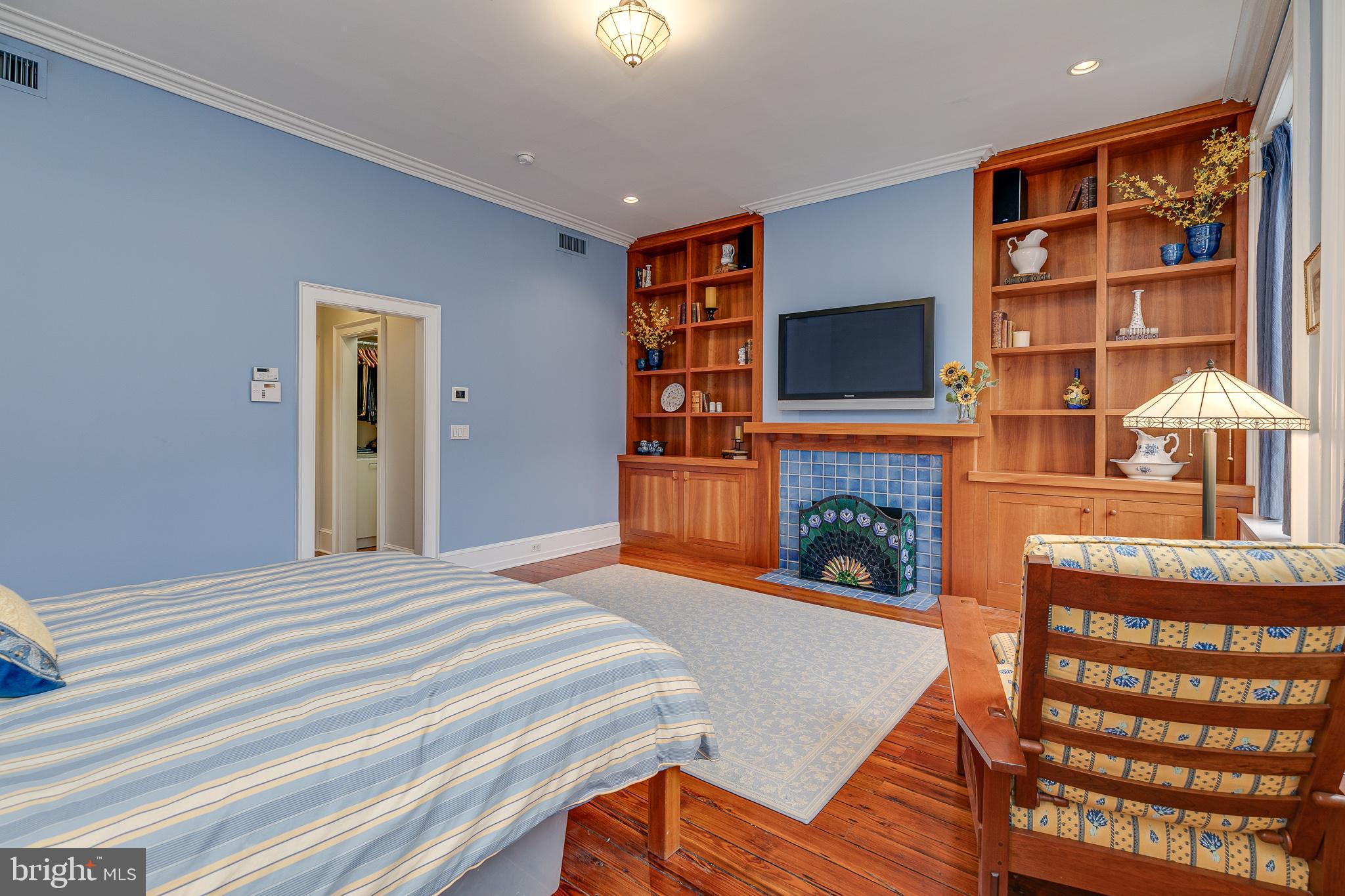 RITTENHOUSE SQUARE - Residential