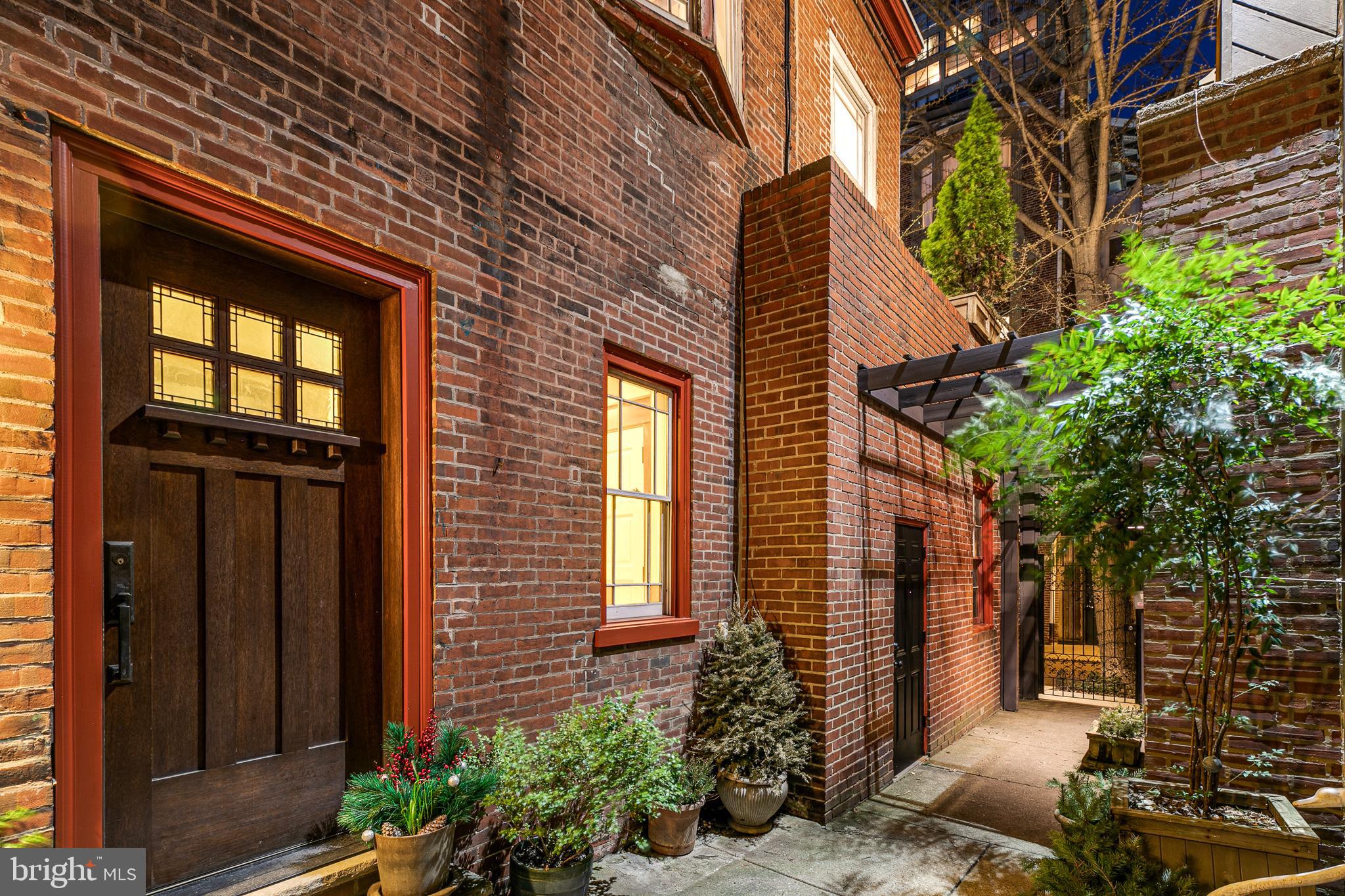 RITTENHOUSE SQUARE - Residential