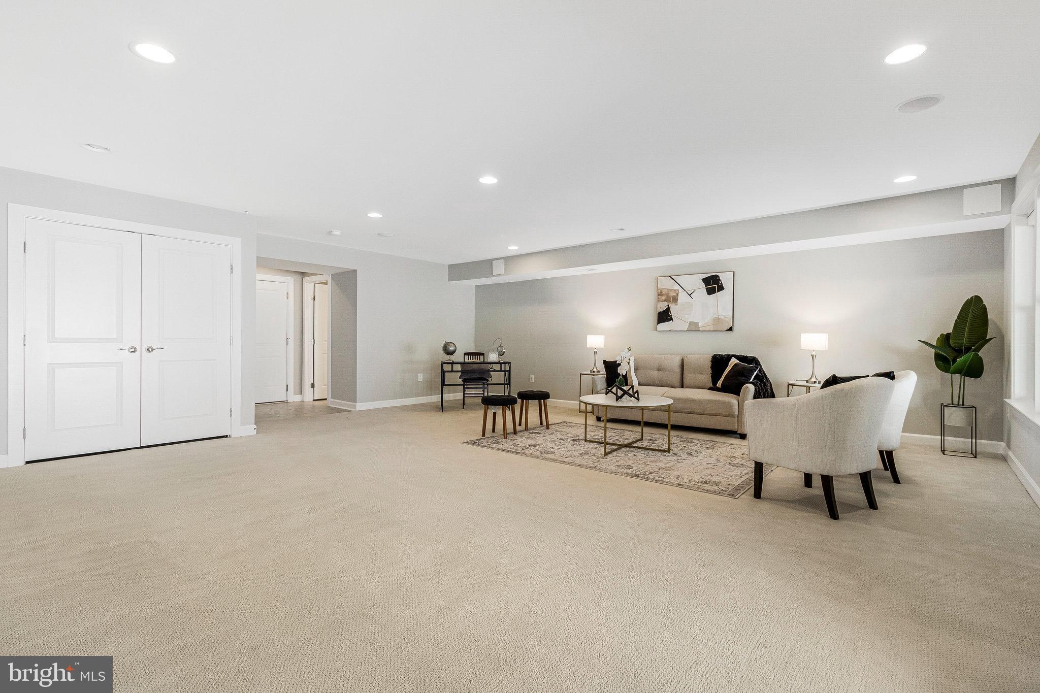 CHESTNUT PLACE - Residential