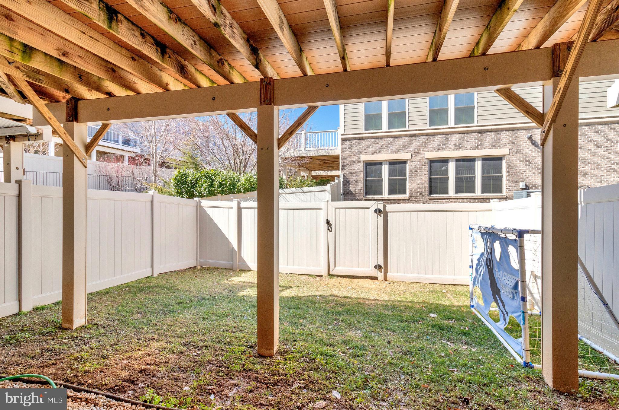 CHESTNUT PLACE - Residential