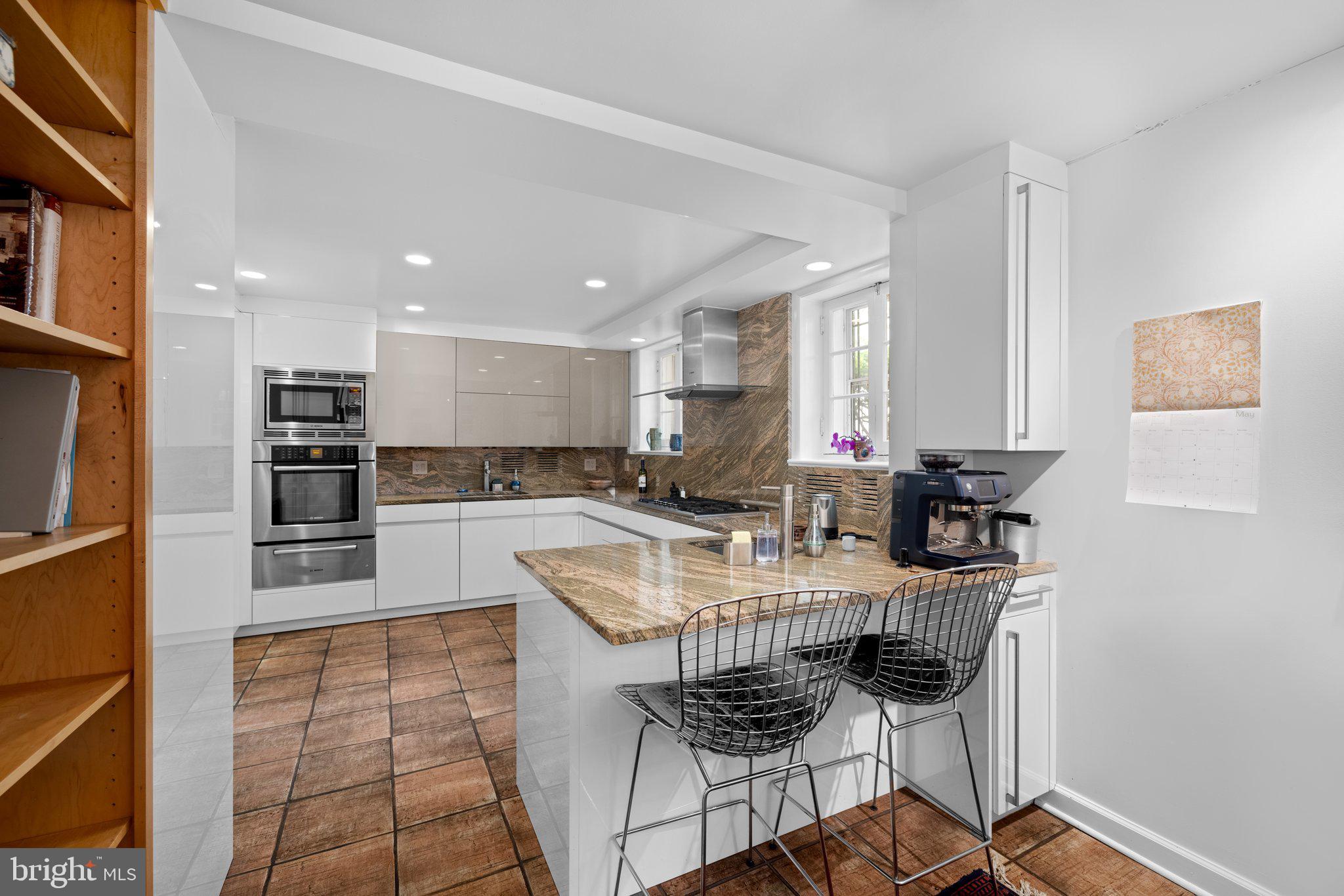 GEORGETOWN - Residential