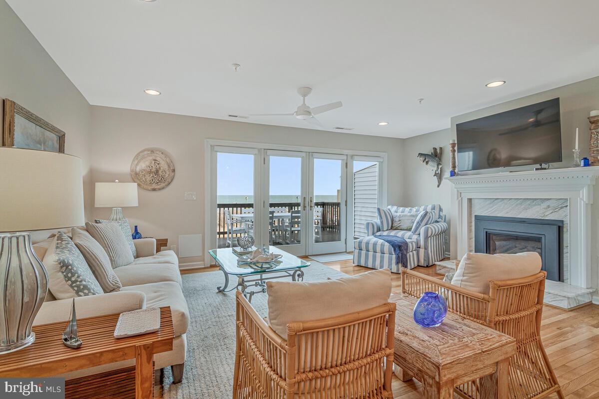 SEA GATE - Residential