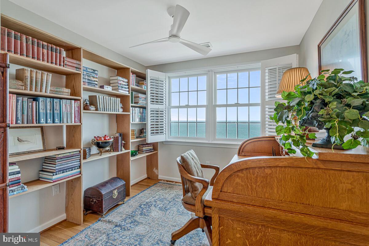 SEA GATE - Residential