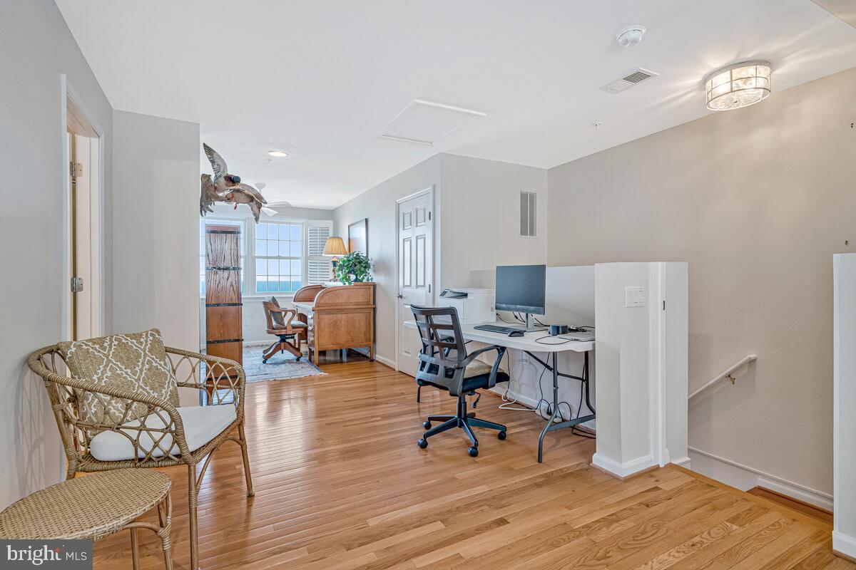 SEA GATE - Residential