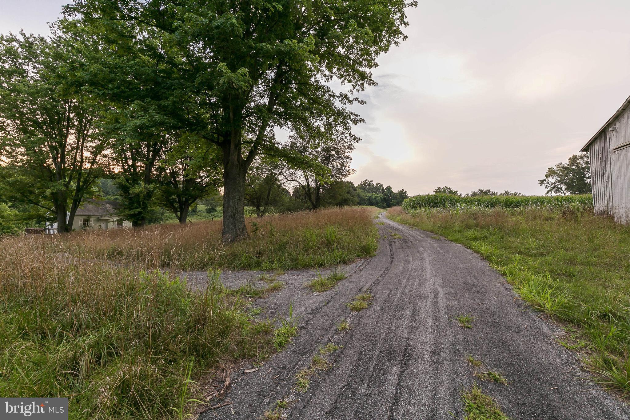 FAIRVIEW FARM - Residential