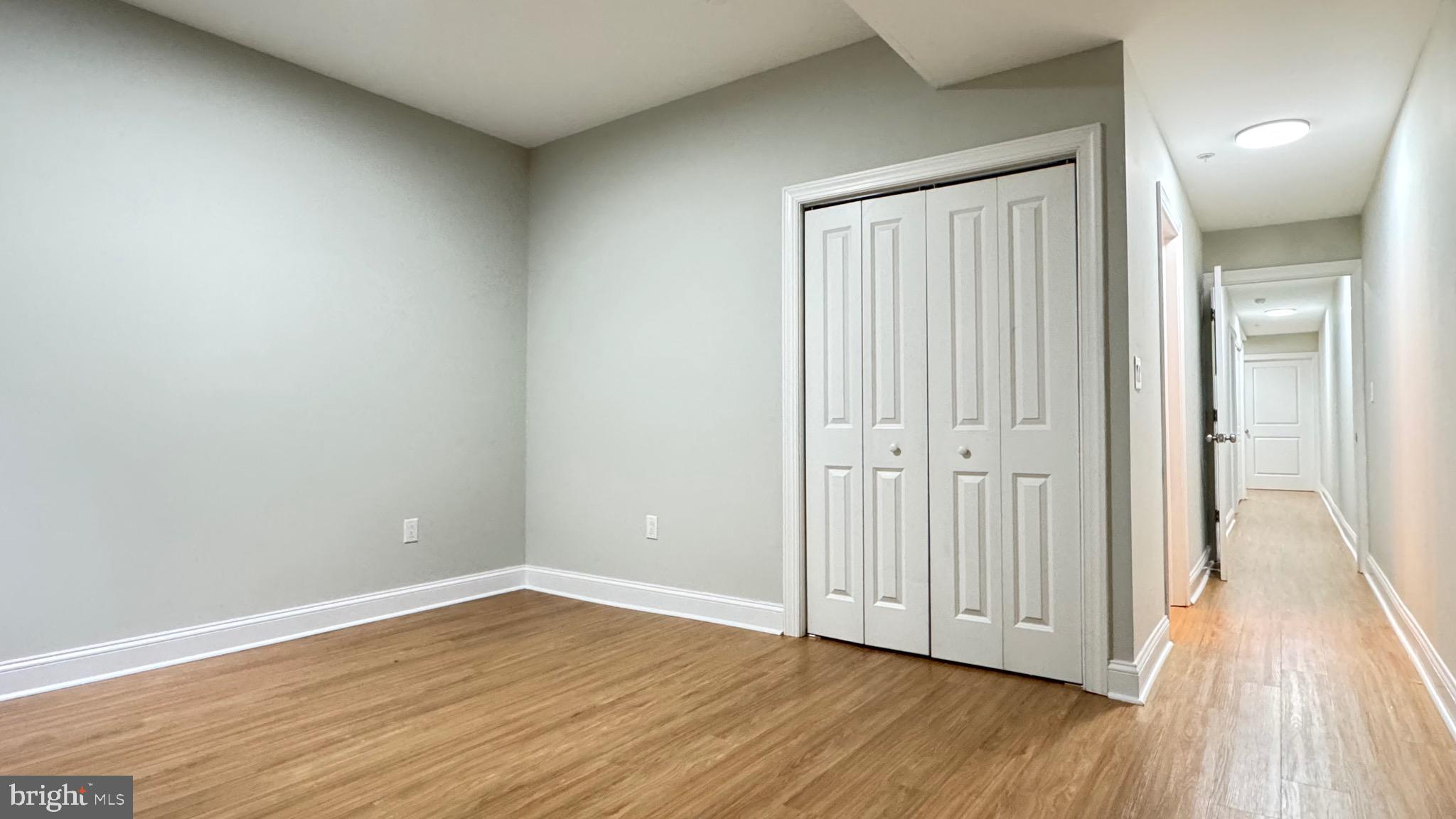 OLDE KENSINGTON - Residential Lease