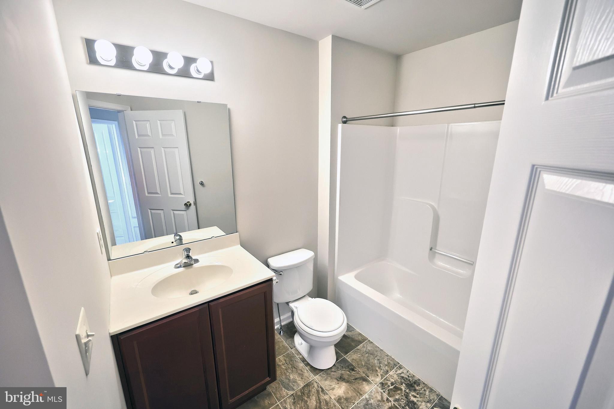 WOODCREST HILLS - Residential