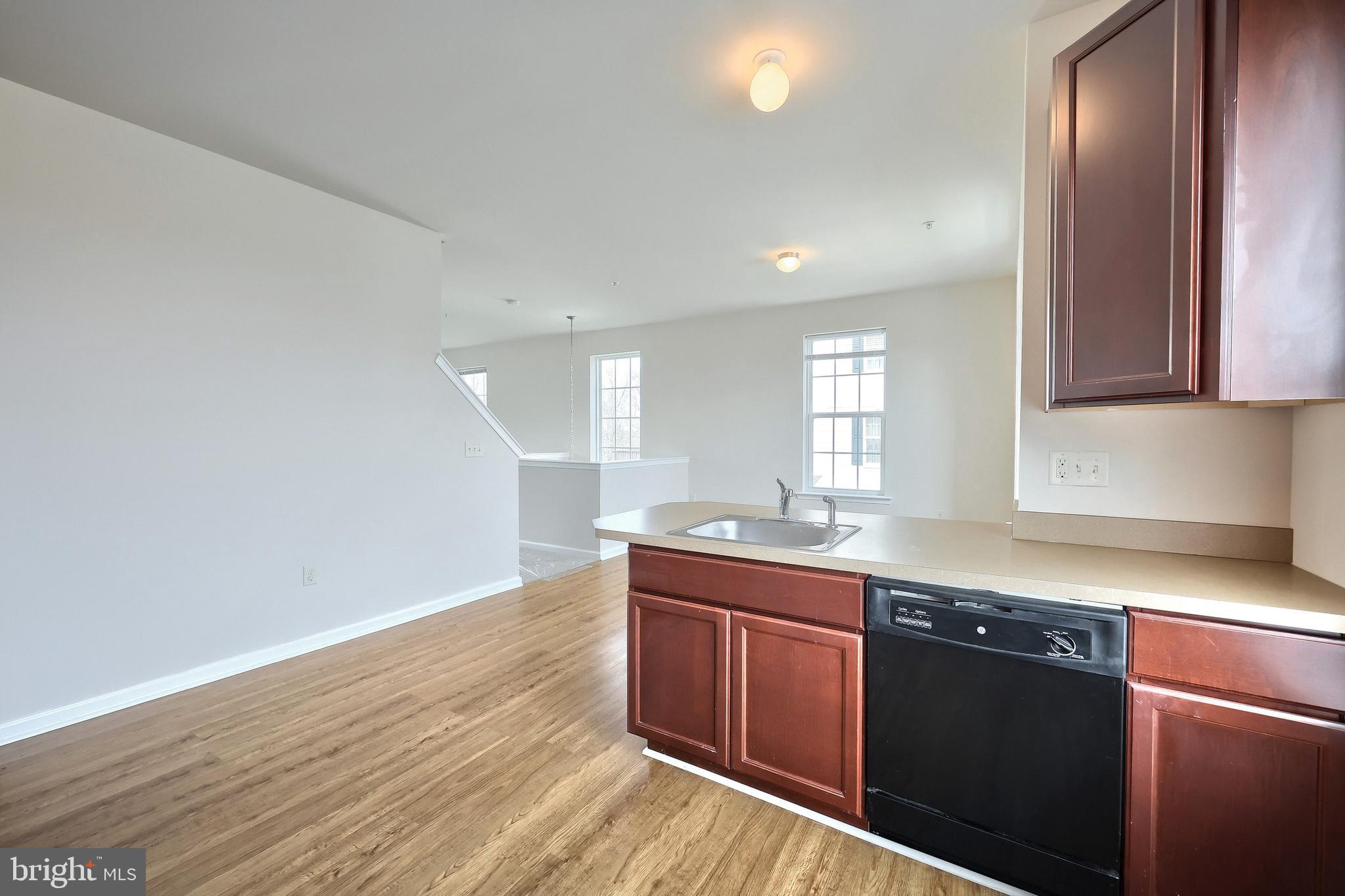 WOODCREST HILLS - Residential