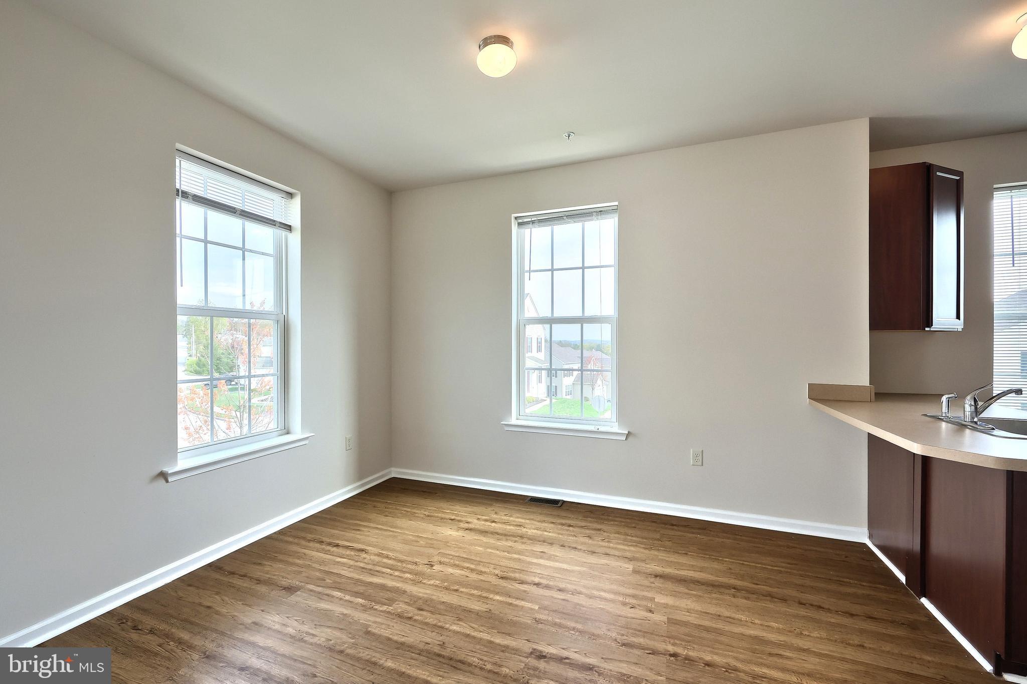 WOODCREST HILLS - Residential