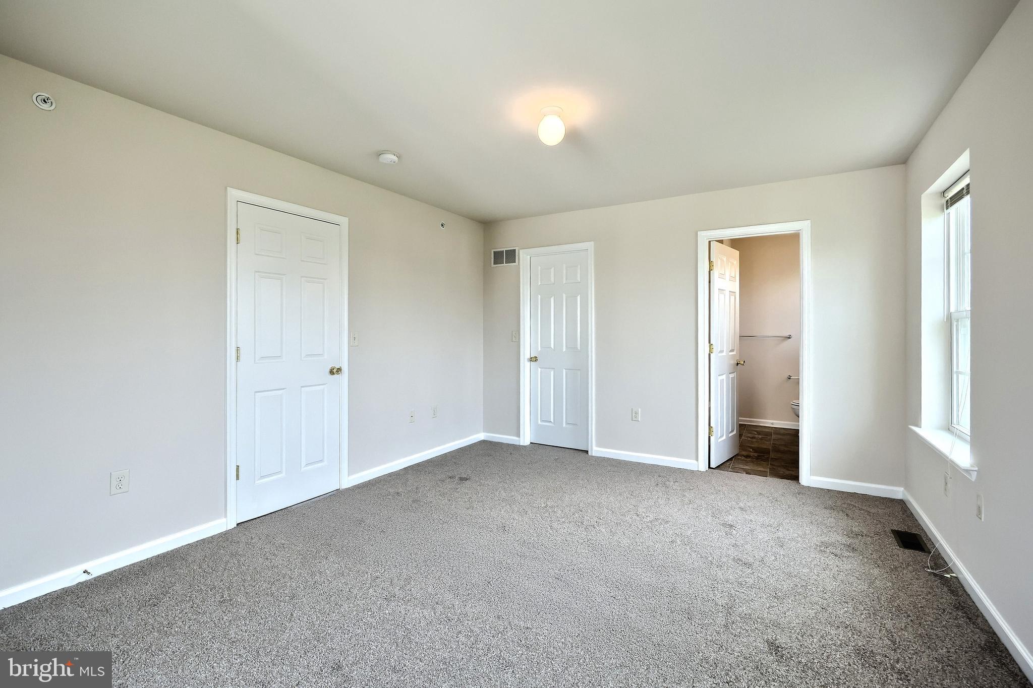 WOODCREST HILLS - Residential