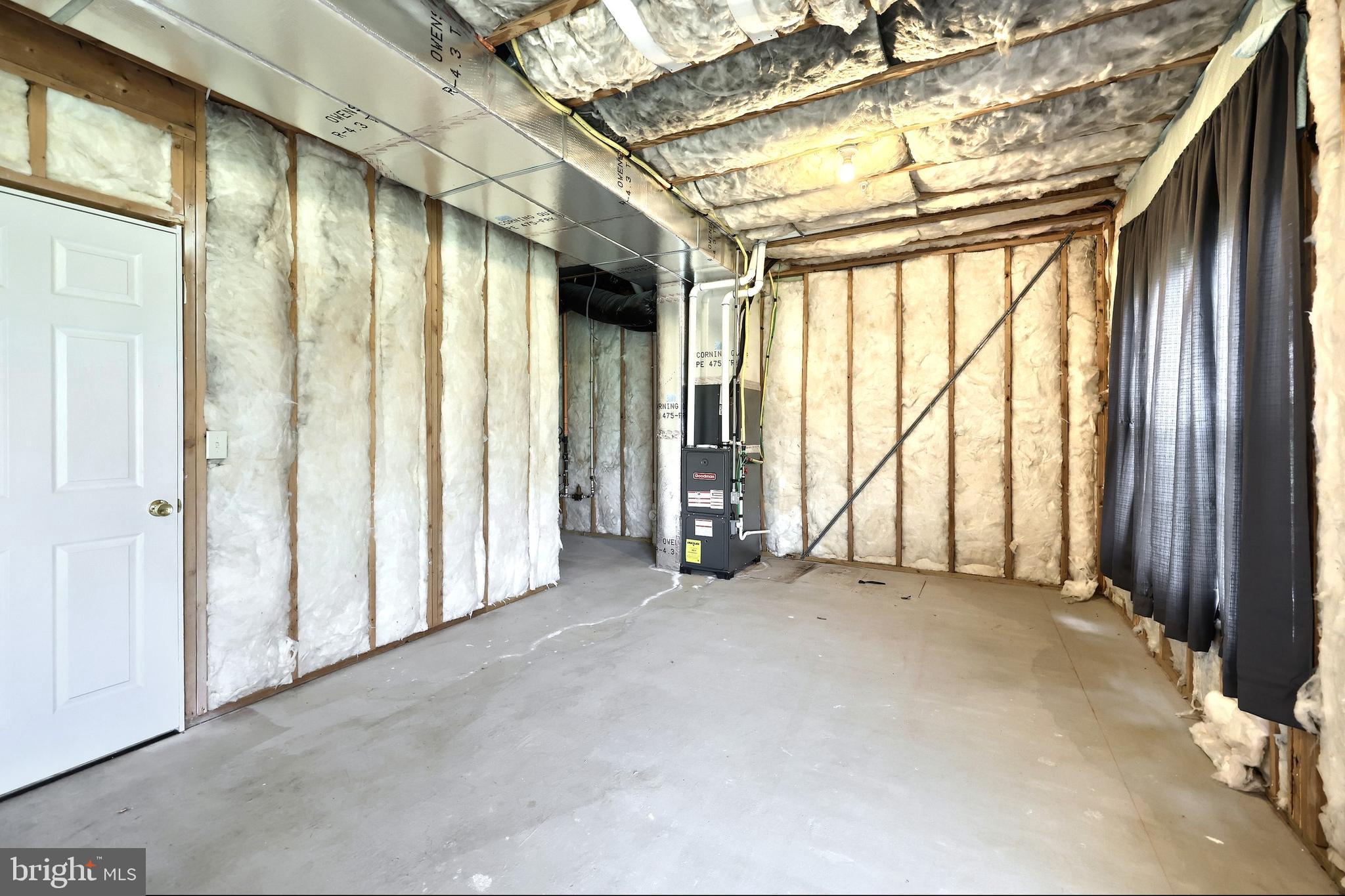 WOODCREST HILLS - Residential