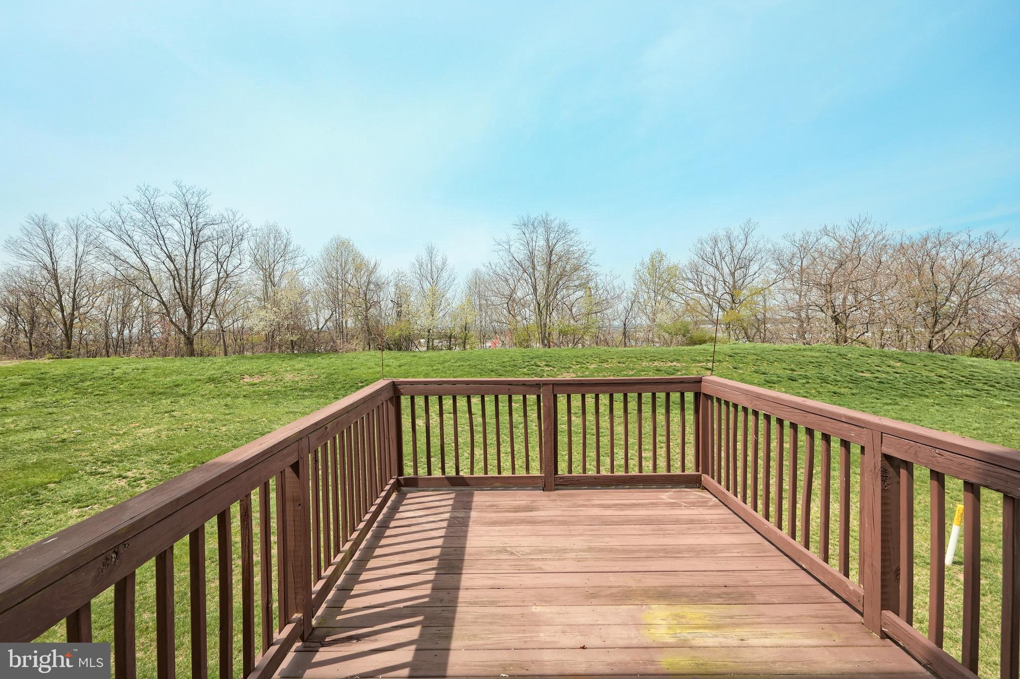 WOODCREST HILLS - Residential