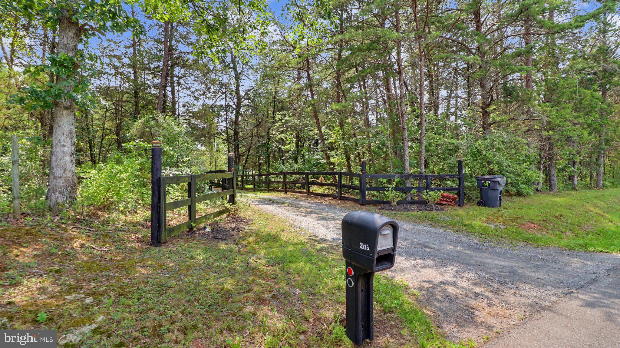 2113 COURTHOUSE ROAD
