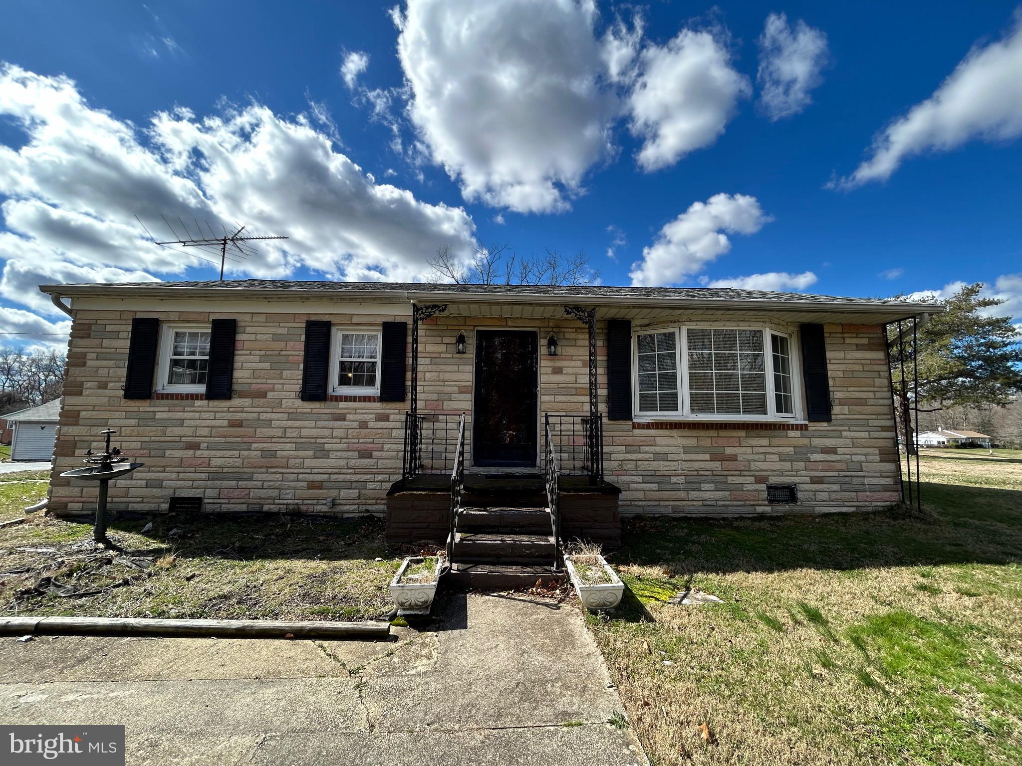 Don't miss this great priced rental! One bedroom home with a detached garage on two acres. There are no other rooms that can be converted to make it a two bedroom. This is a one bedroom one bath home. The air conditioning is window units and the heating is oil. Utilities are not included. Certified Lead Free. Lawn maintenance is provided by the landlord.