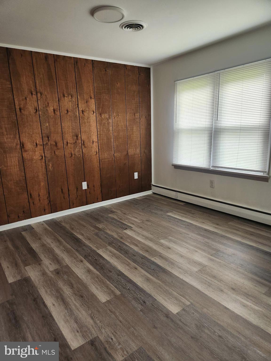 GUILFORD HILLS NORTH - Residential