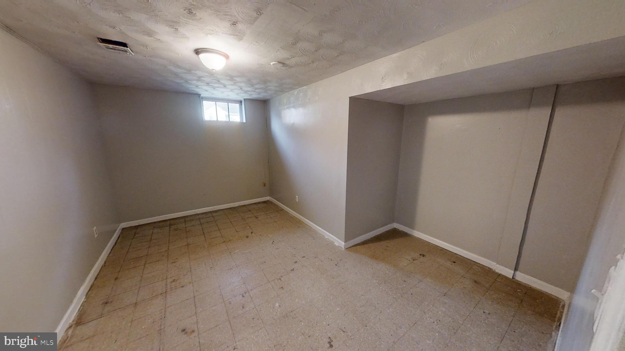 COLONY RIDGE - Residential Lease