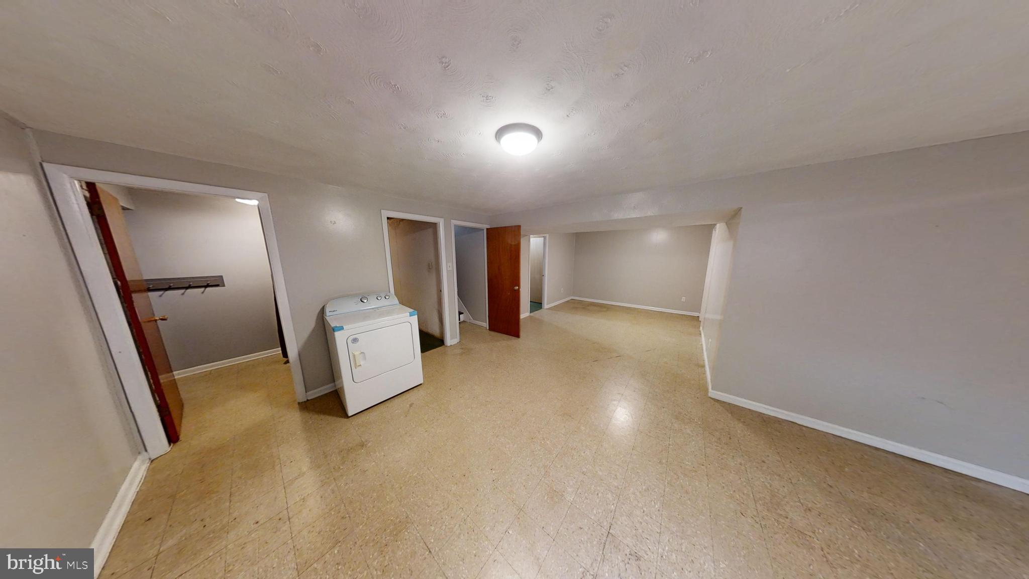 COLONY RIDGE - Residential Lease