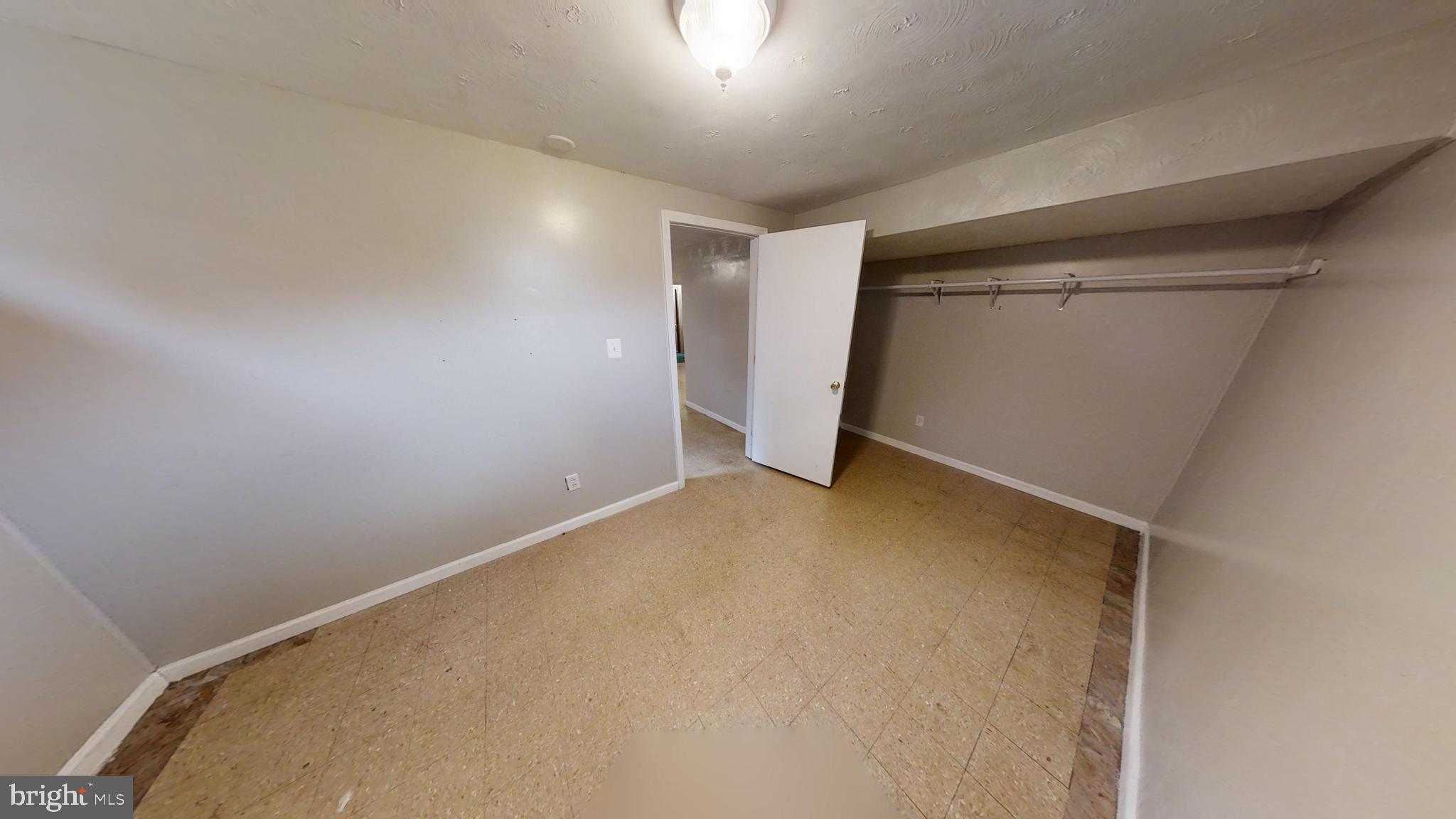 COLONY RIDGE - Residential Lease