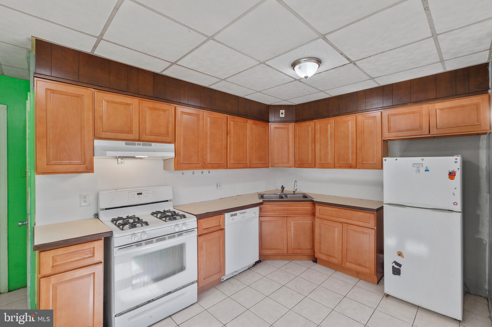 ALLENTOWN - Residential