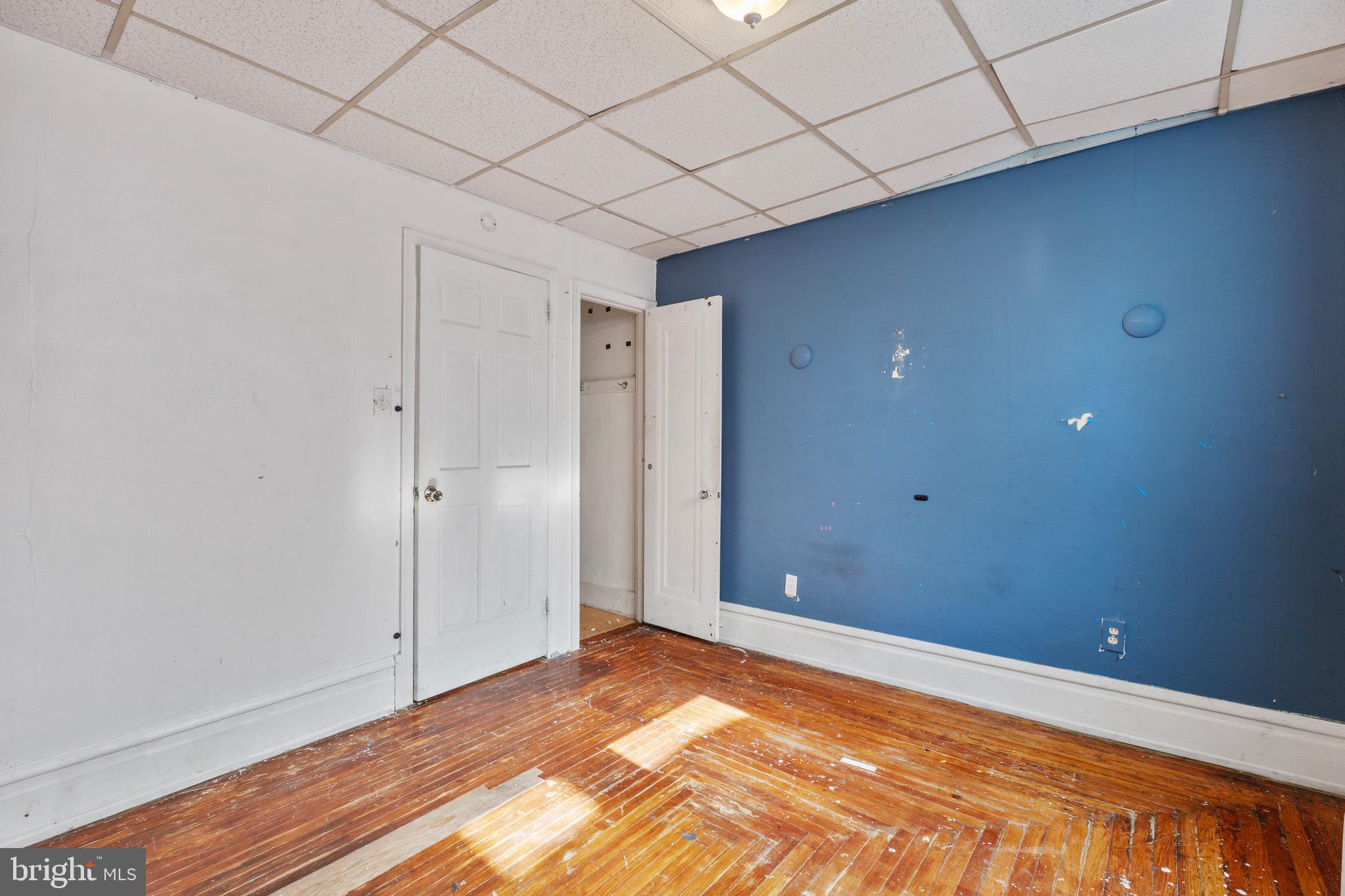 ALLENTOWN - Residential